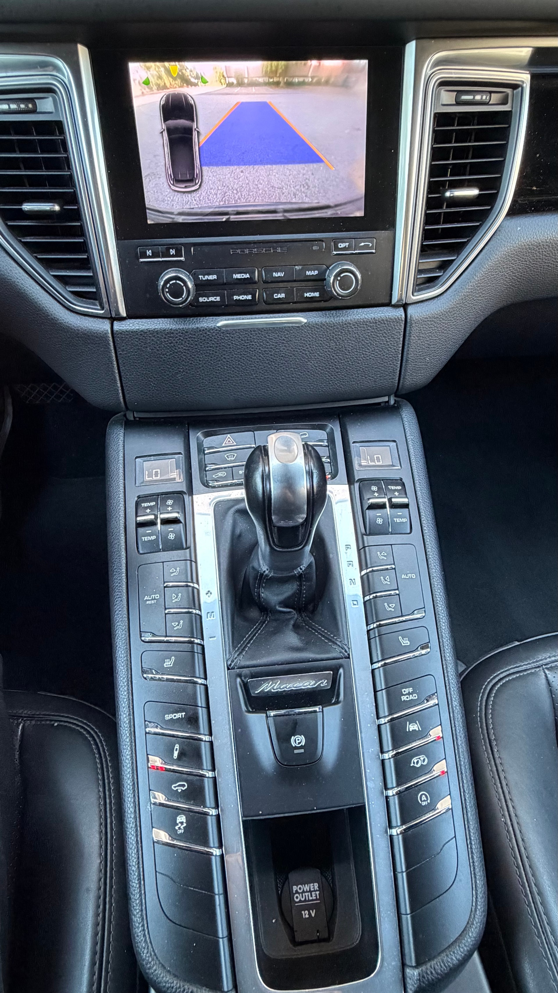 PORSCHE Macan 3.0 V6 GTS-image-10