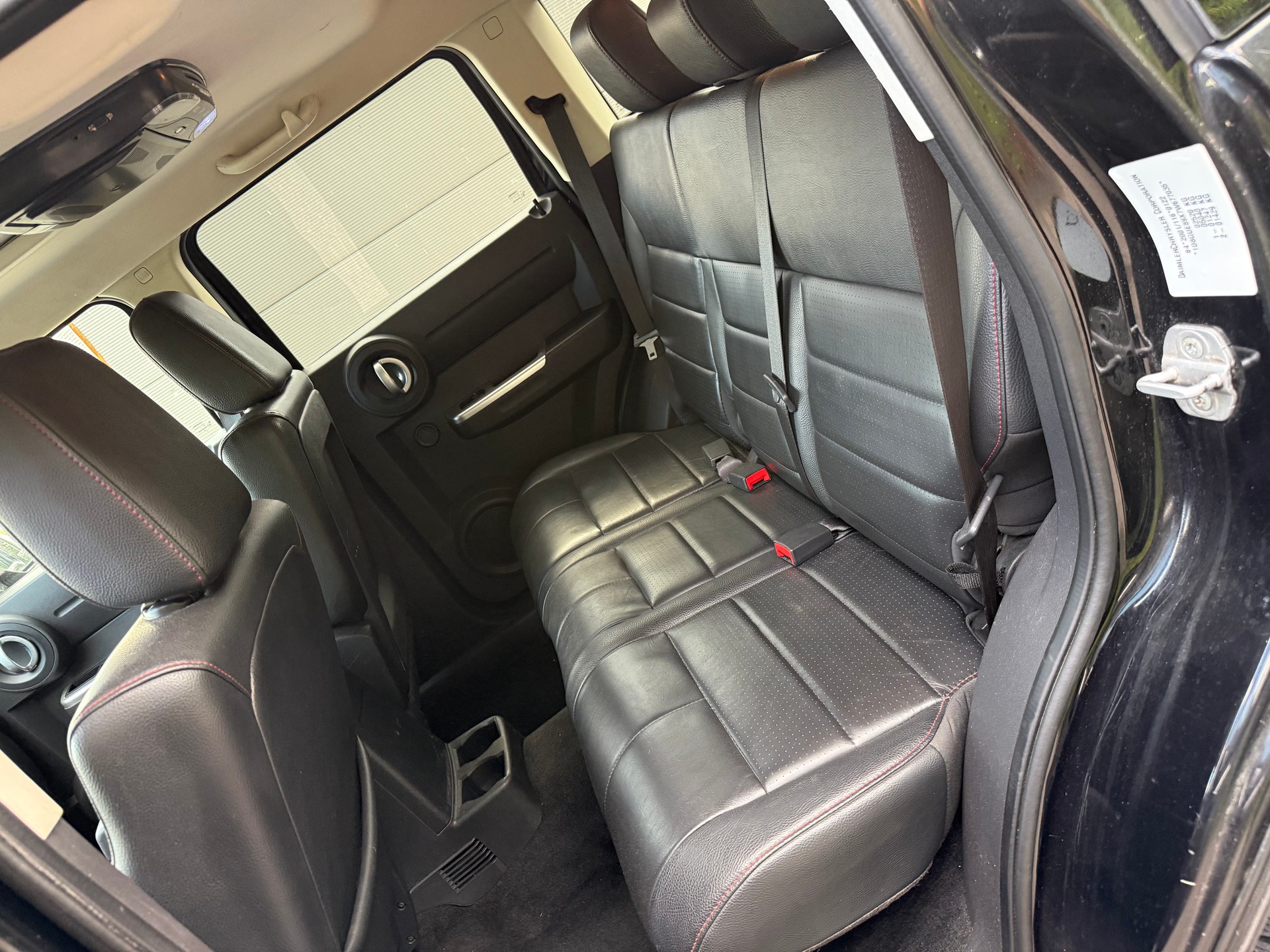 DODGE Nitro 2.8 CRD R/T Automatic-image-5
