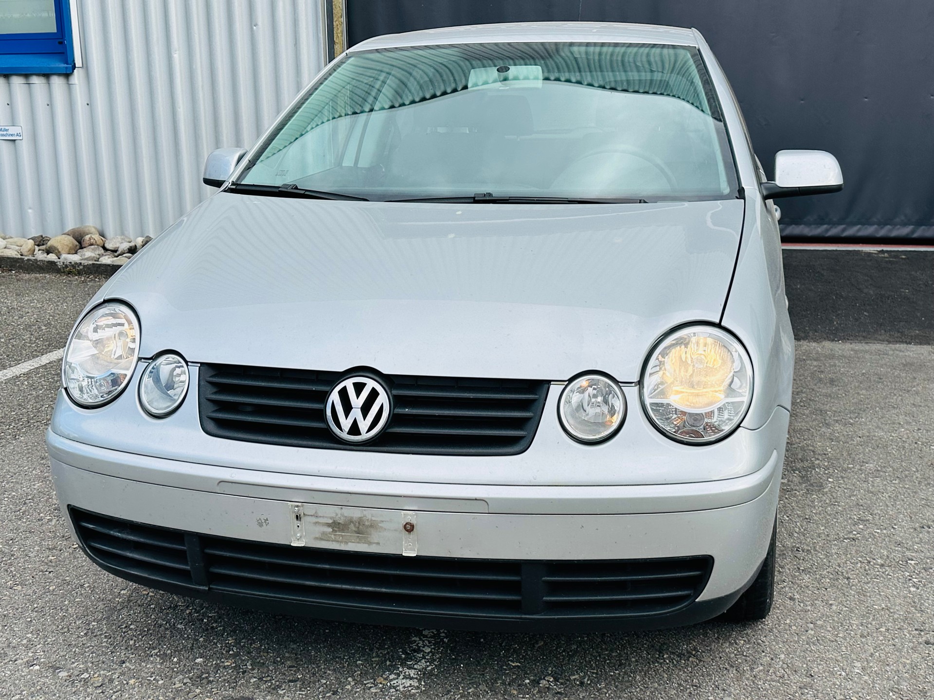 VW Polo 1.4 16V Comfortline Automat-image-5