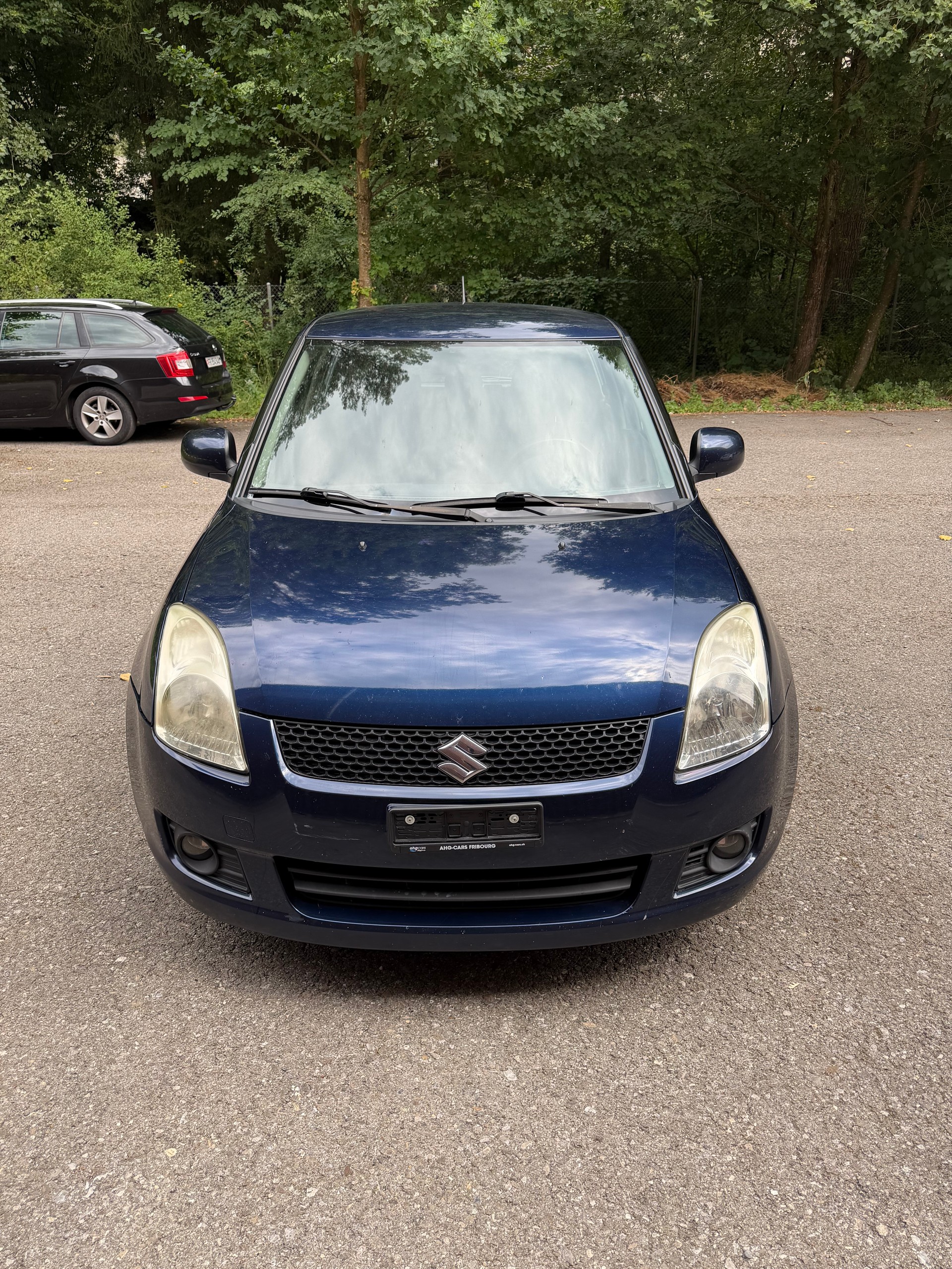 SUZUKI Swift 1.3i 16V GL-image-1