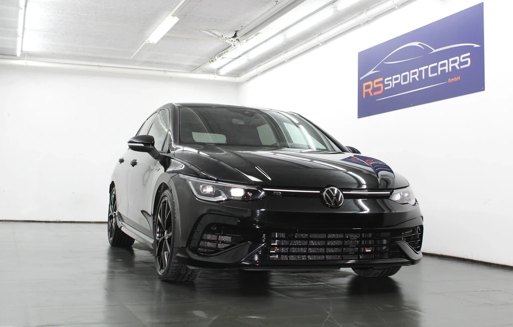 VW Golf 2.0 TSI R DSG 4Motion Performance Akrapovic / CH-Fahrzeug-image-1