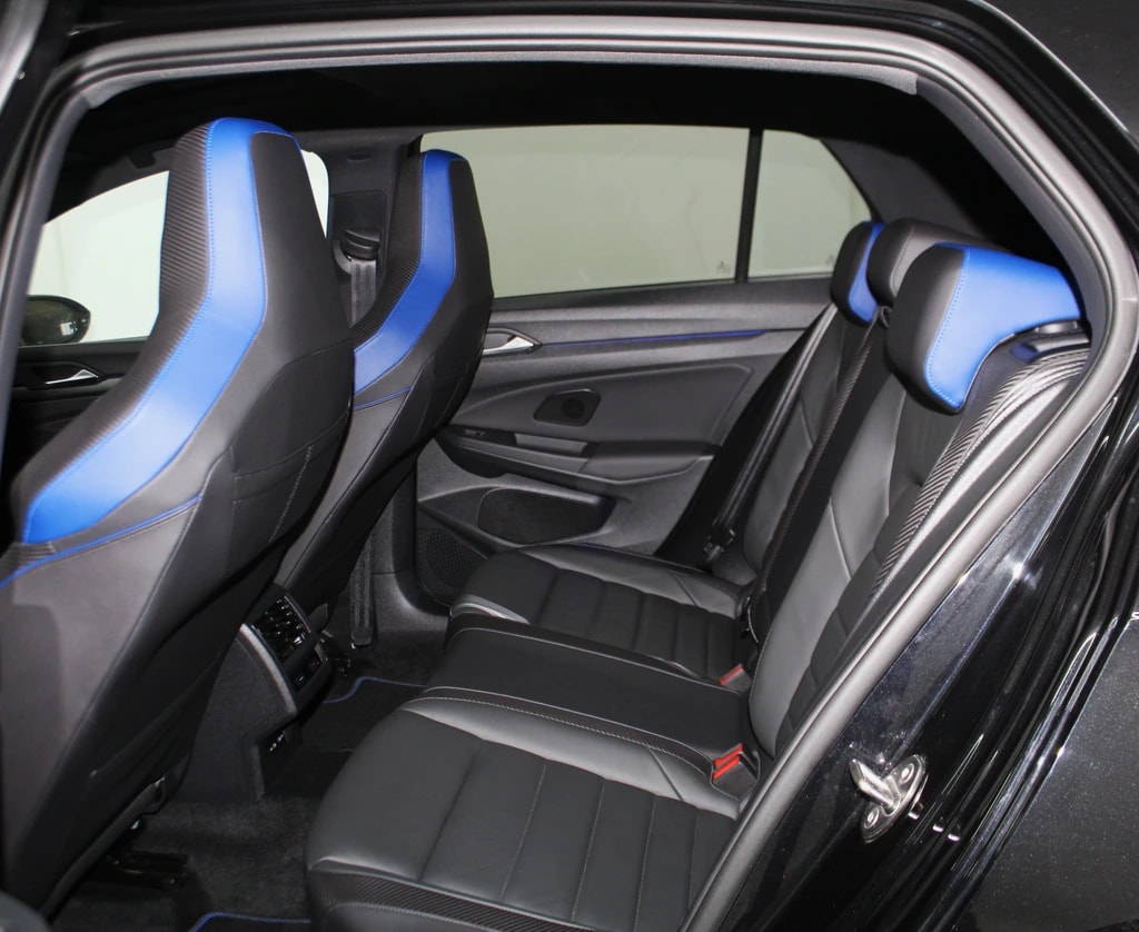 VW Golf 2.0 TSI R DSG 4Motion Performance Akrapovic / CH-Fahrzeug-image-9