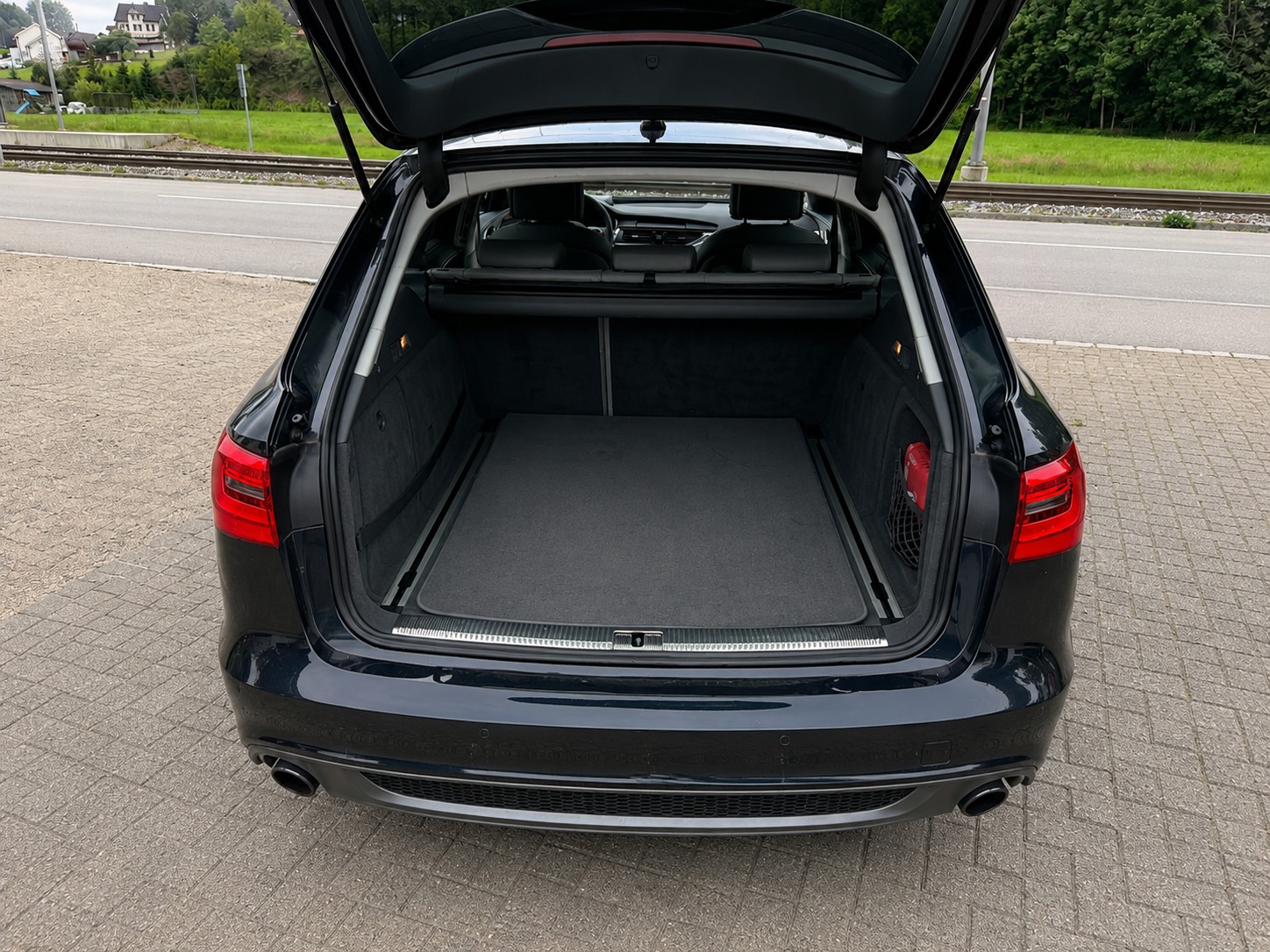 AUDI A6 Limousine 3.0 BiTDI V6 quattro tiptronic-image-7