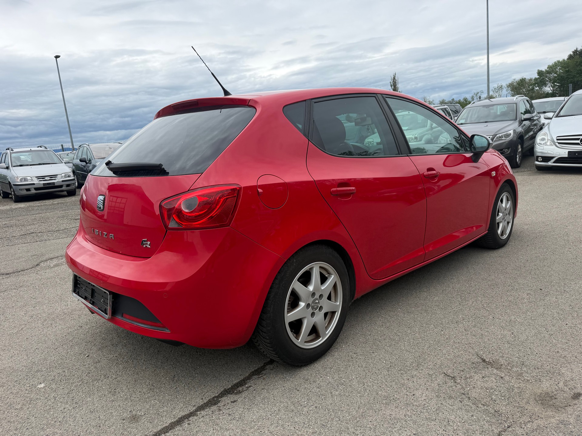 SEAT Ibiza SC 1.4 TSI FR DSG-image-2
