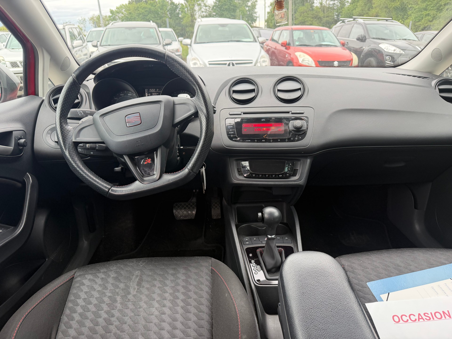 SEAT Ibiza SC 1.4 TSI FR DSG-image-7
