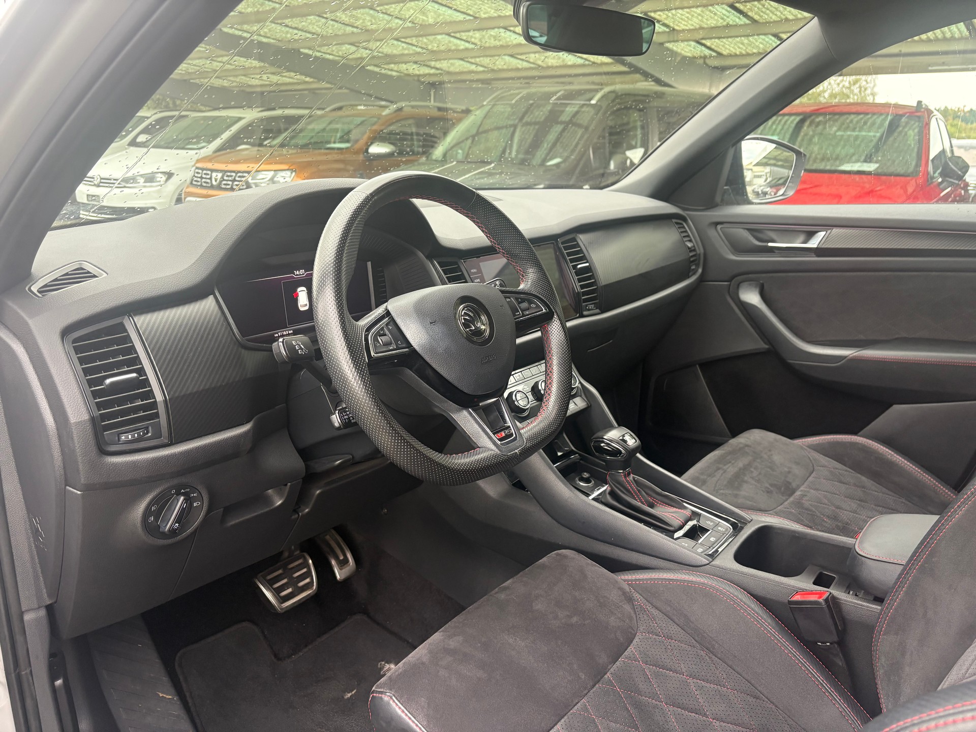 SKODA Kodiaq 2.0 Bi-TDI SCR RS 4x4 DSG-image-6