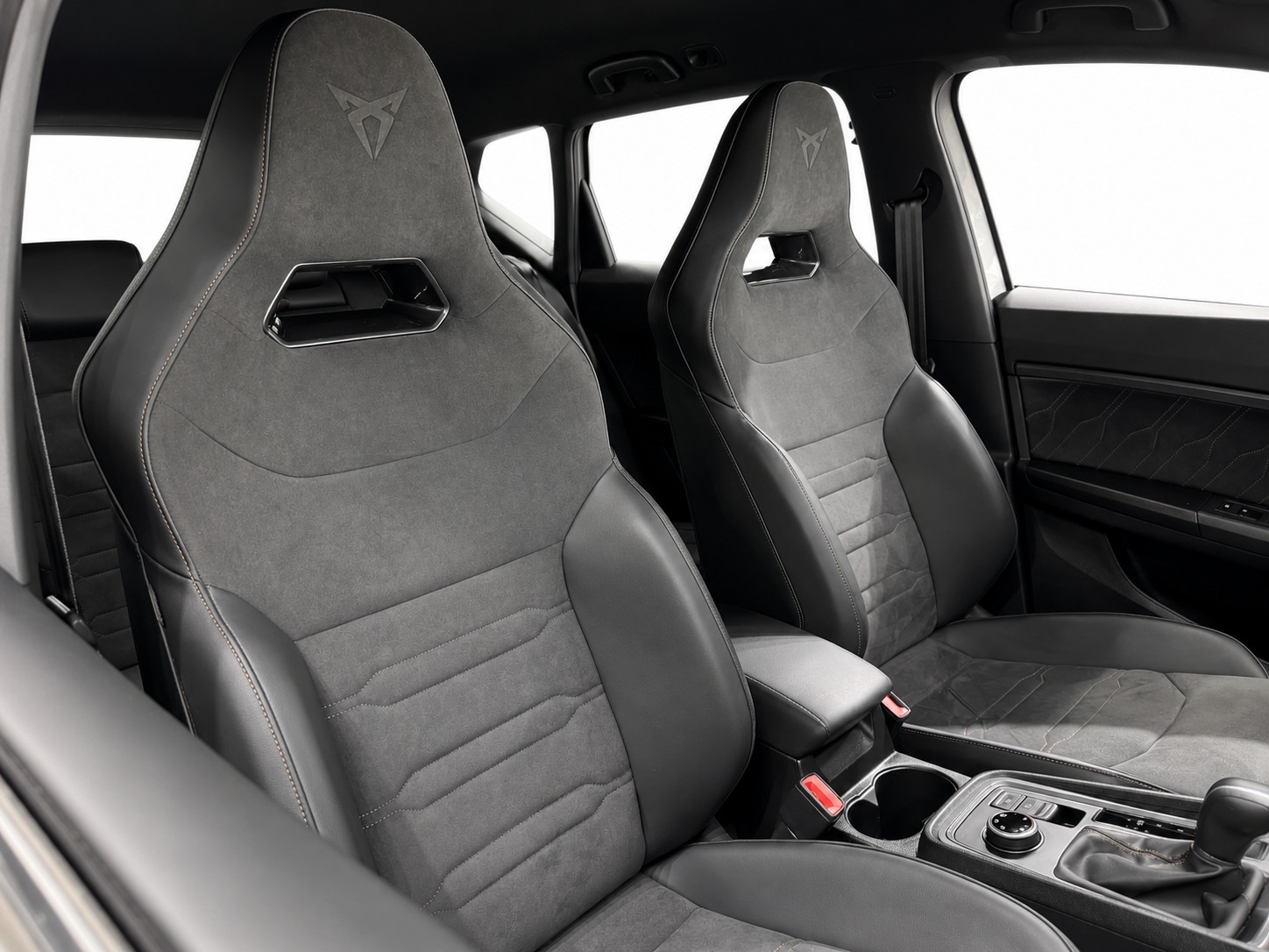 CUPRA Ateca 2.0TSI VZ 4Drive DSG-image-11