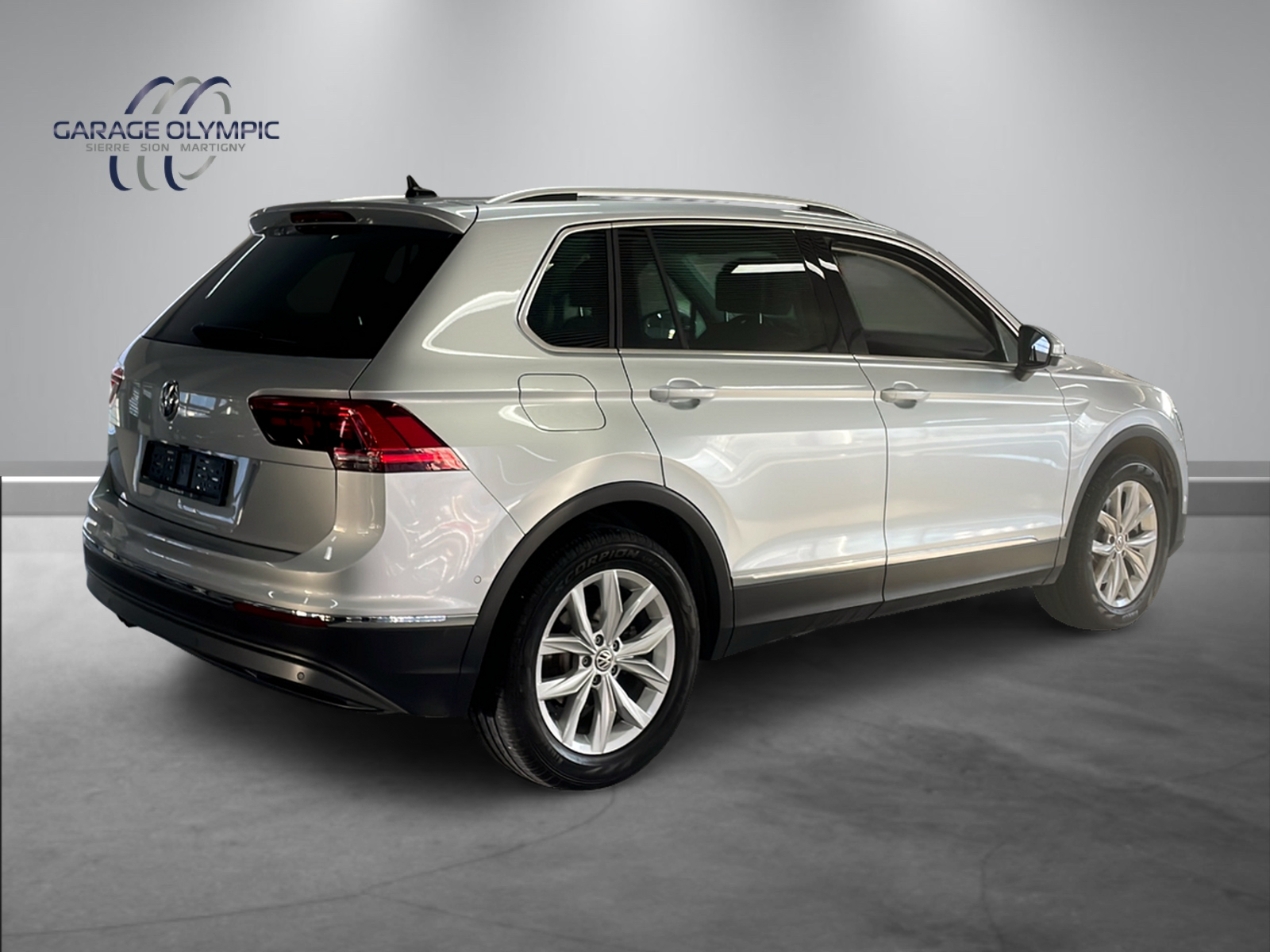 VW Tiguan 2.0TSI Comfortline 4Motion DSG-showroom-element-2