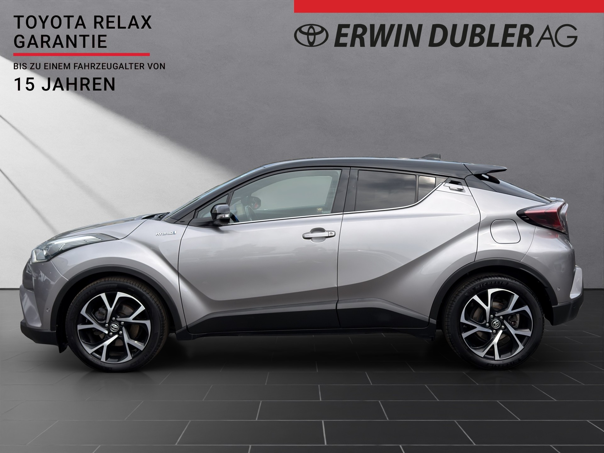 TOYOTA C-HR 1.8 VVTi HSD Style-image-1
