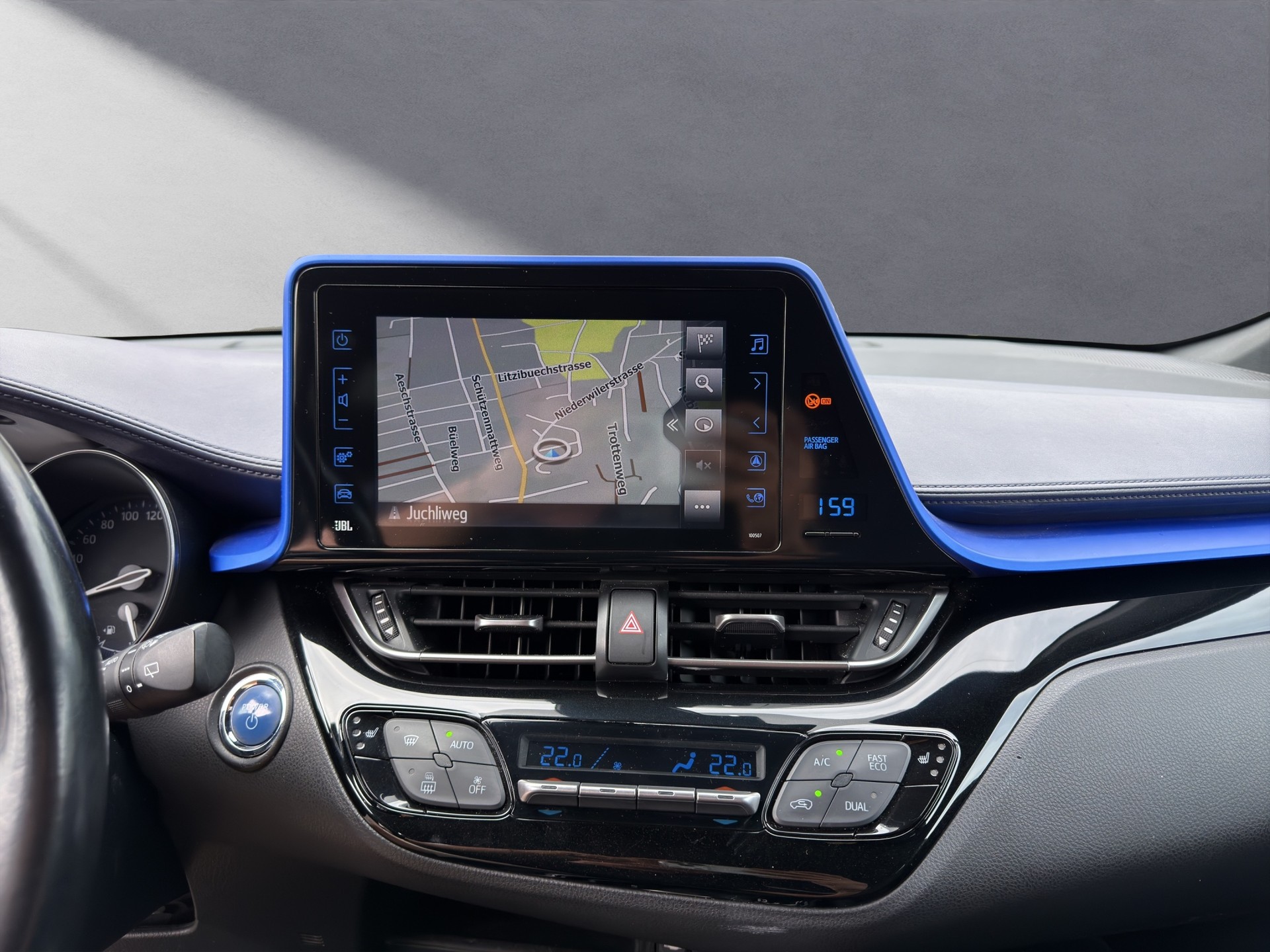 TOYOTA C-HR 1.8 VVTi HSD Style-image-6