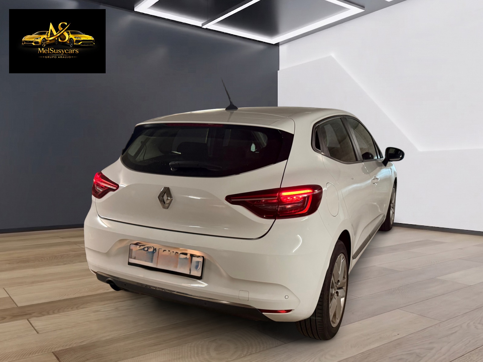 RENAULT Clio 1.0 Business-image-2