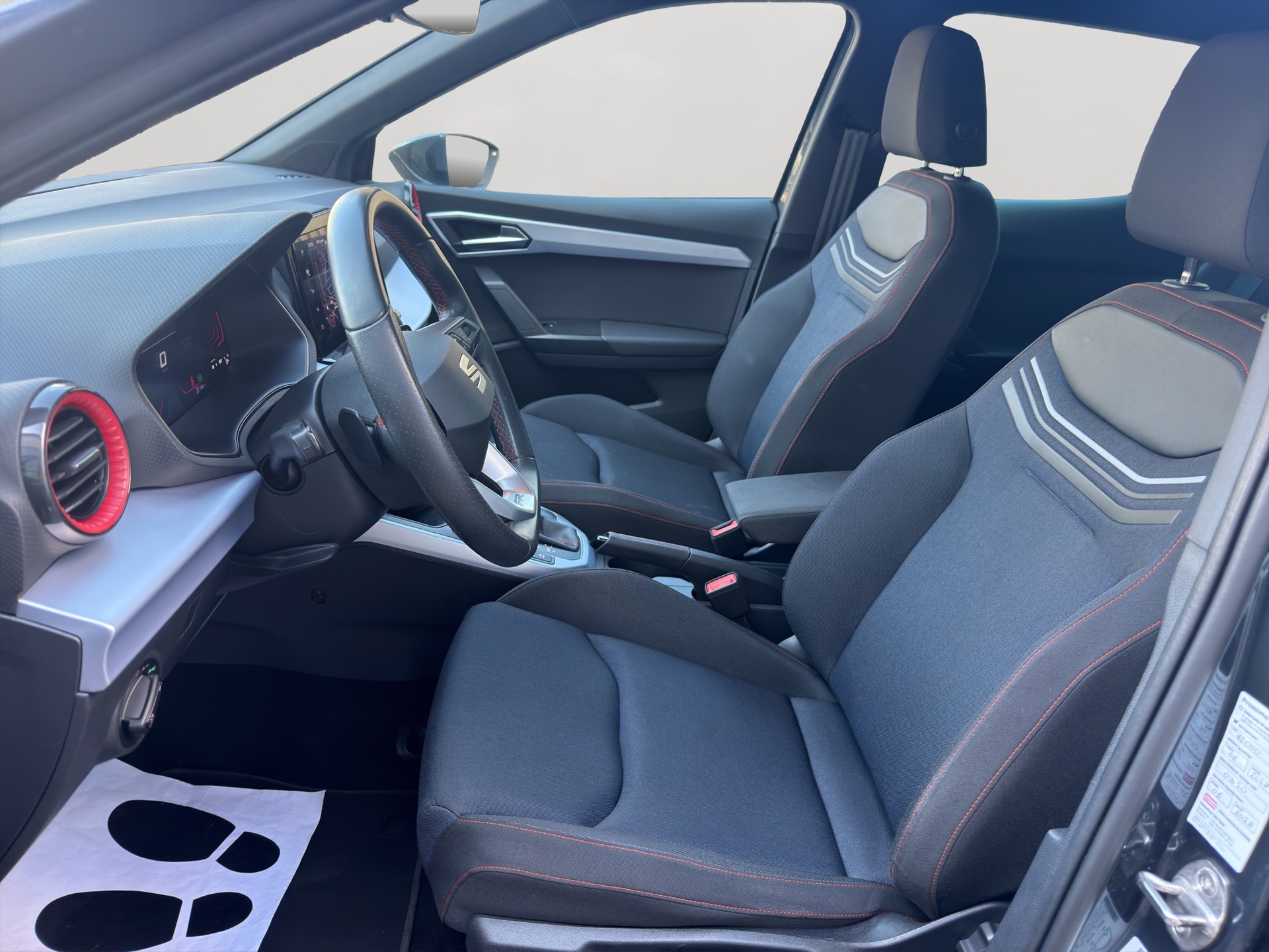 SEAT Arona 1.0 TSI Eco Hola FR DSG-image-8