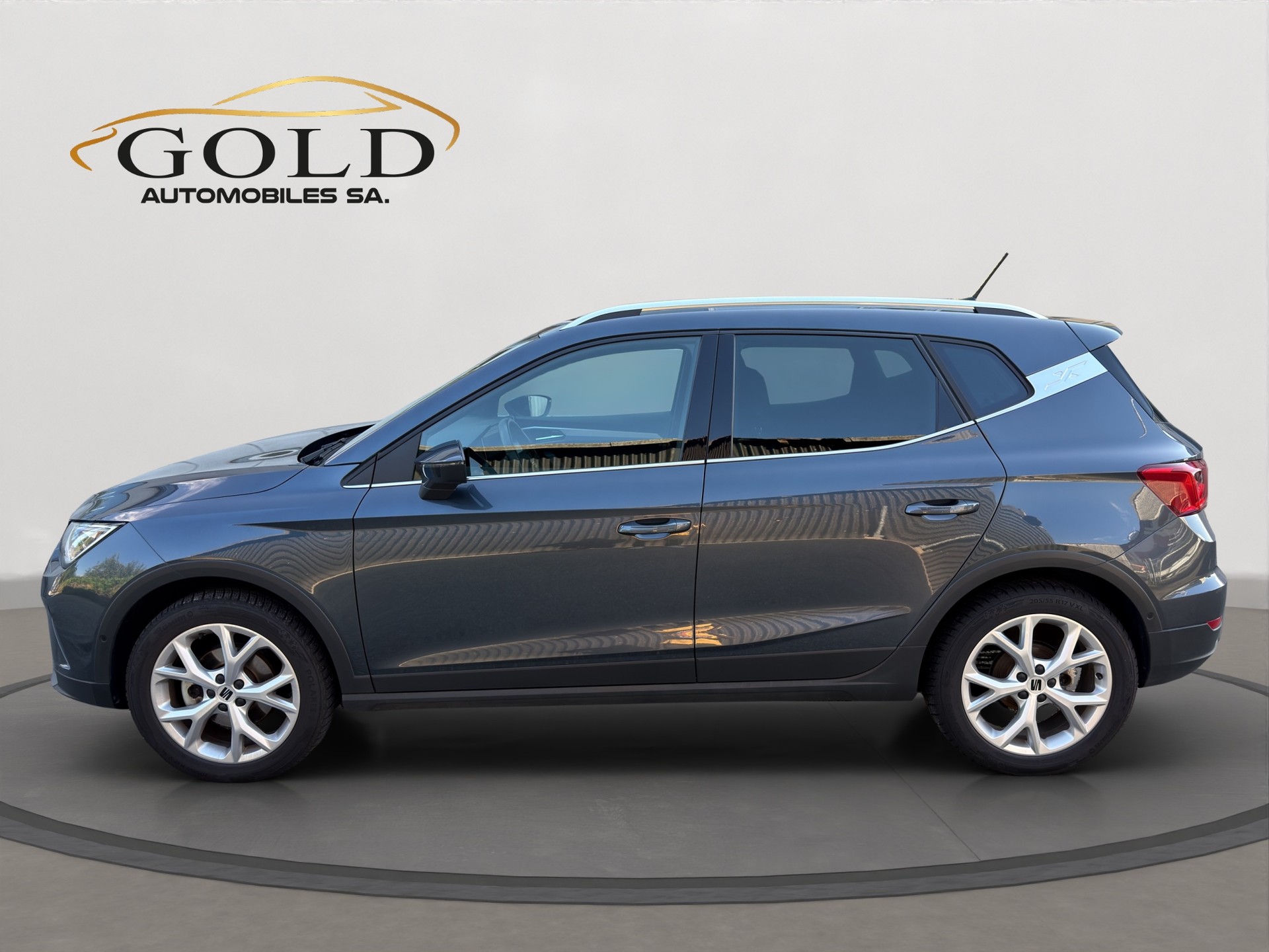 SEAT Arona 1.0 TSI Eco Hola FR DSG-image-11
