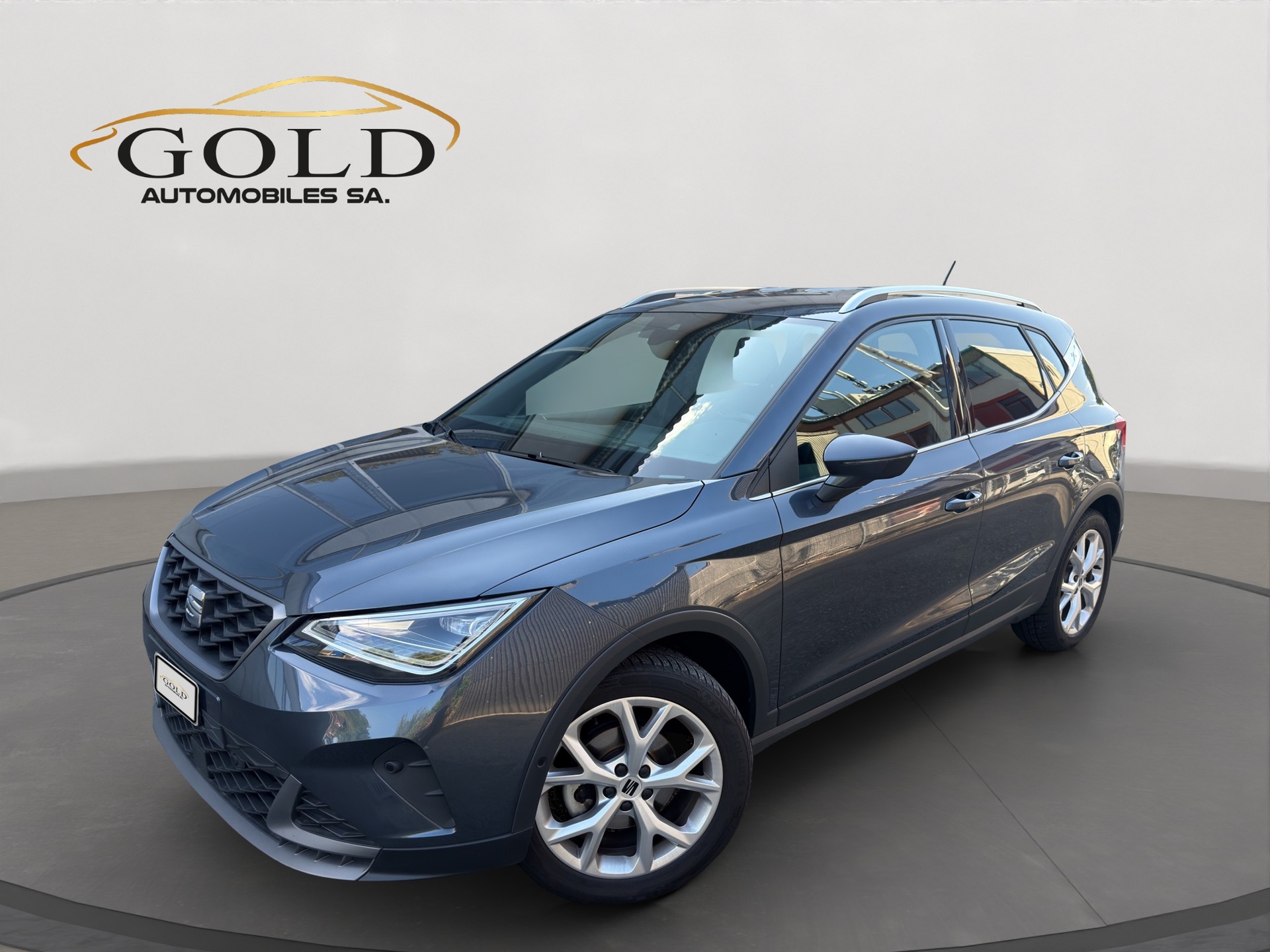 SEAT Arona 1.0 TSI Eco Hola FR DSG-image-0