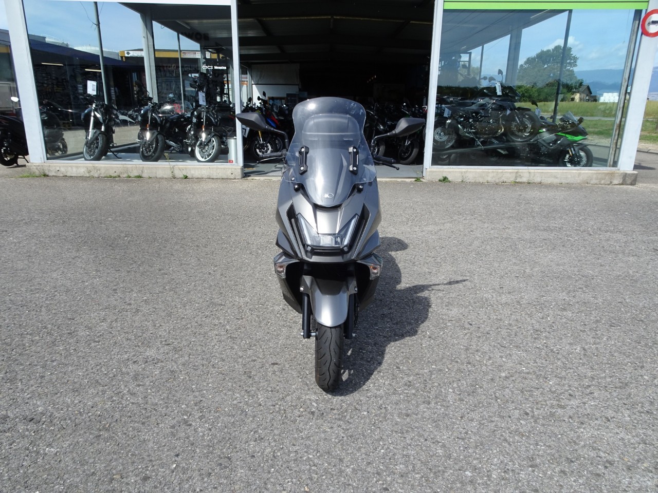 KYMCO Sky Town 125-showroom-element-2