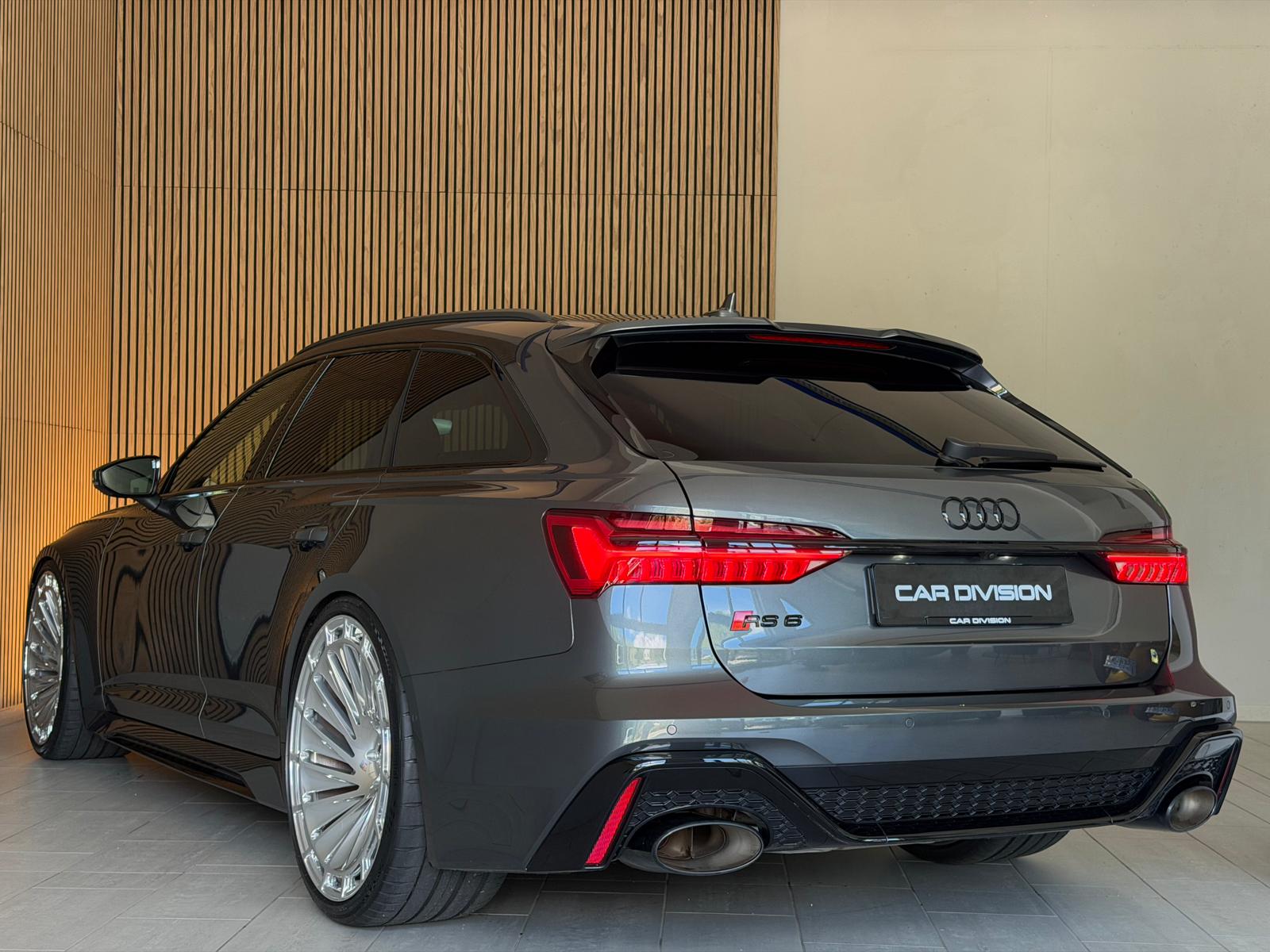 AUDI RS6 Avant 4.0 TFSI V8 quattro-image-8