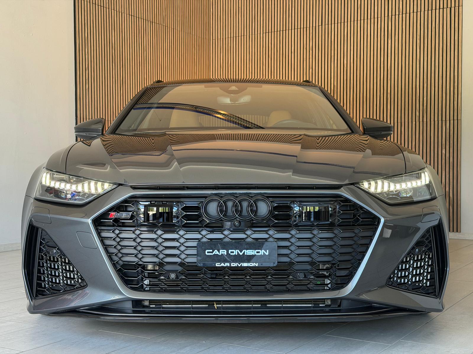 AUDI RS6 Avant 4.0 TFSI V8 quattro-image-4