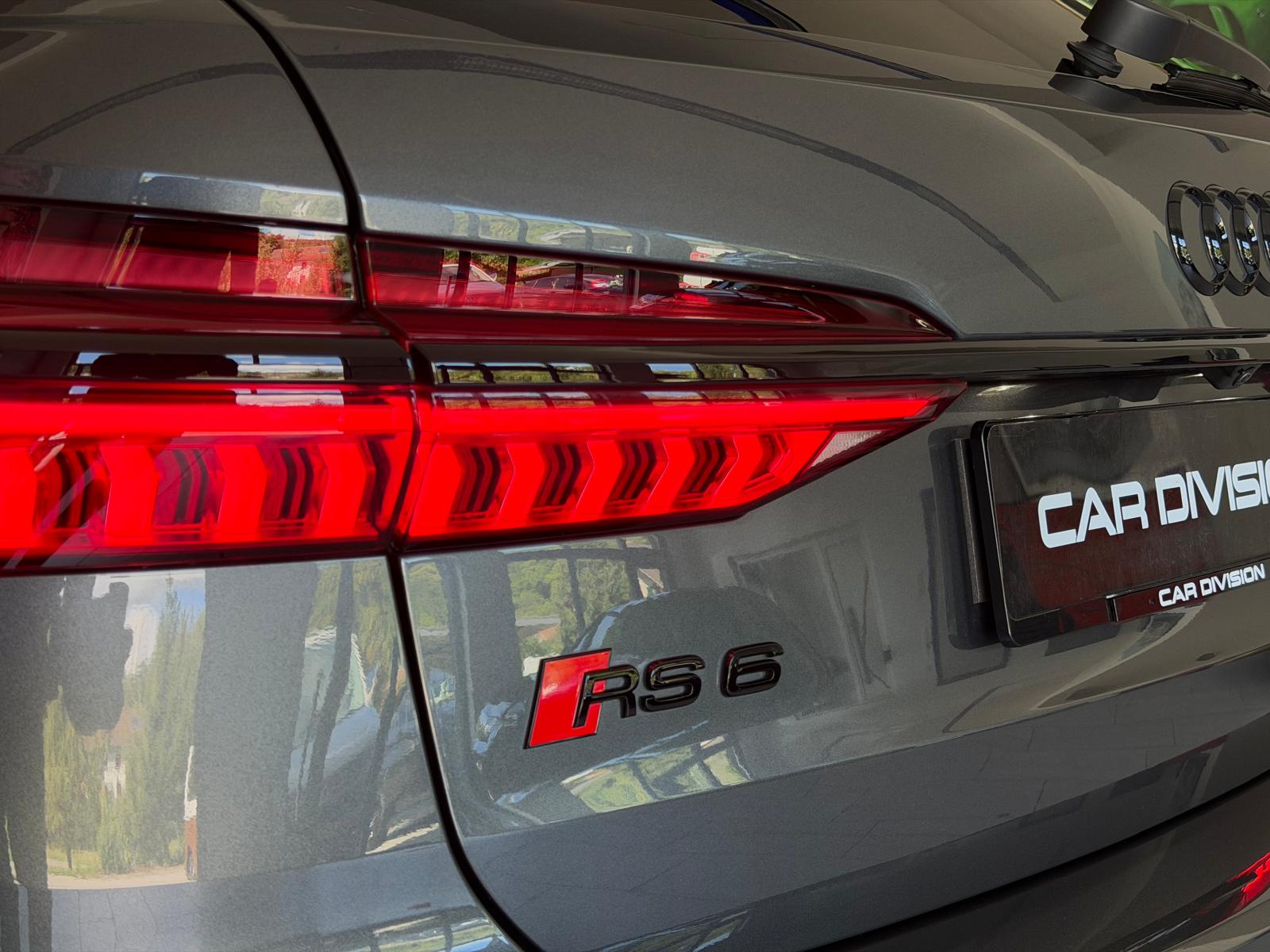 AUDI RS6 Avant 4.0 TFSI V8 quattro-image-27
