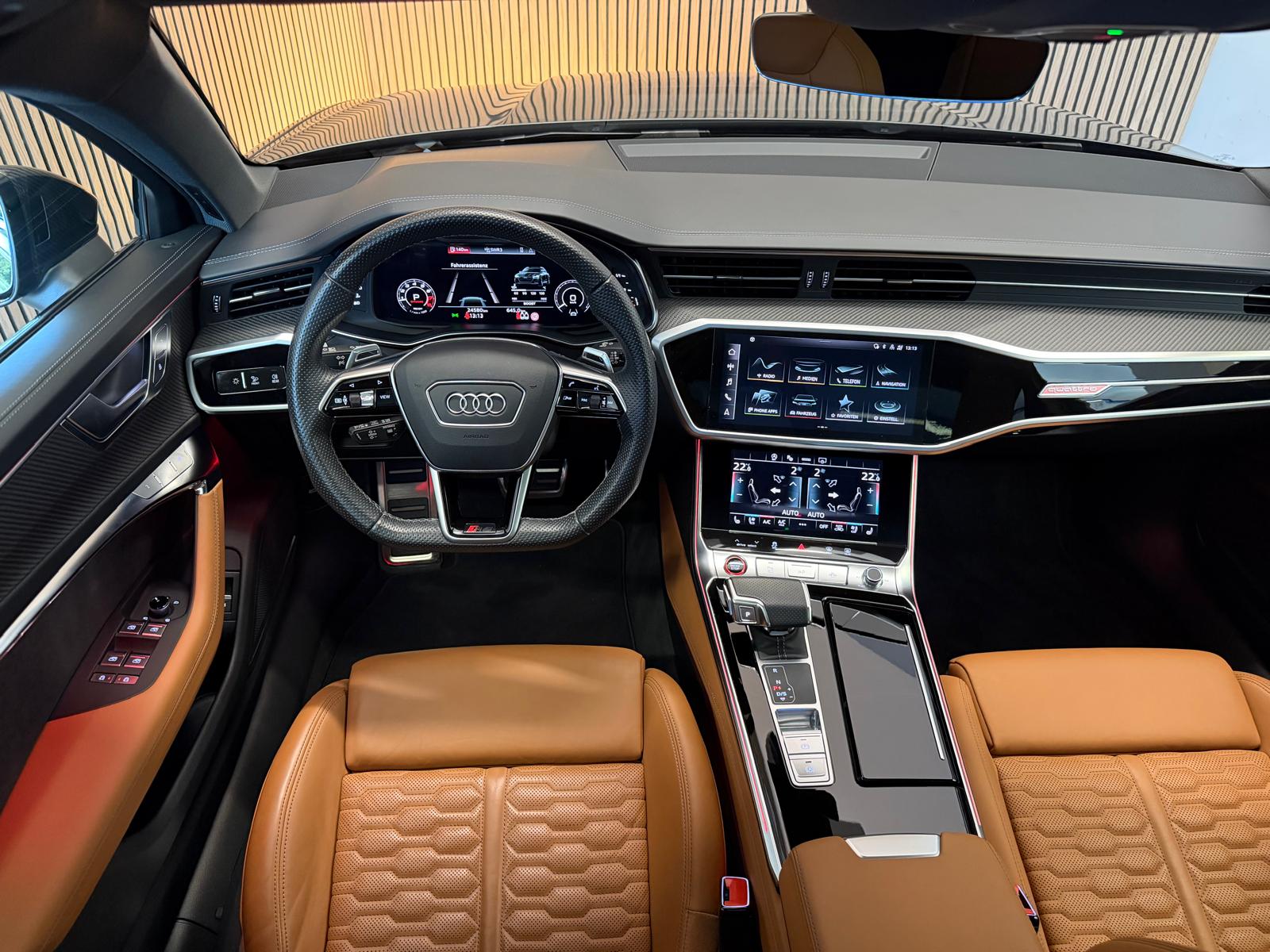 AUDI RS6 Avant 4.0 TFSI V8 quattro-image-17