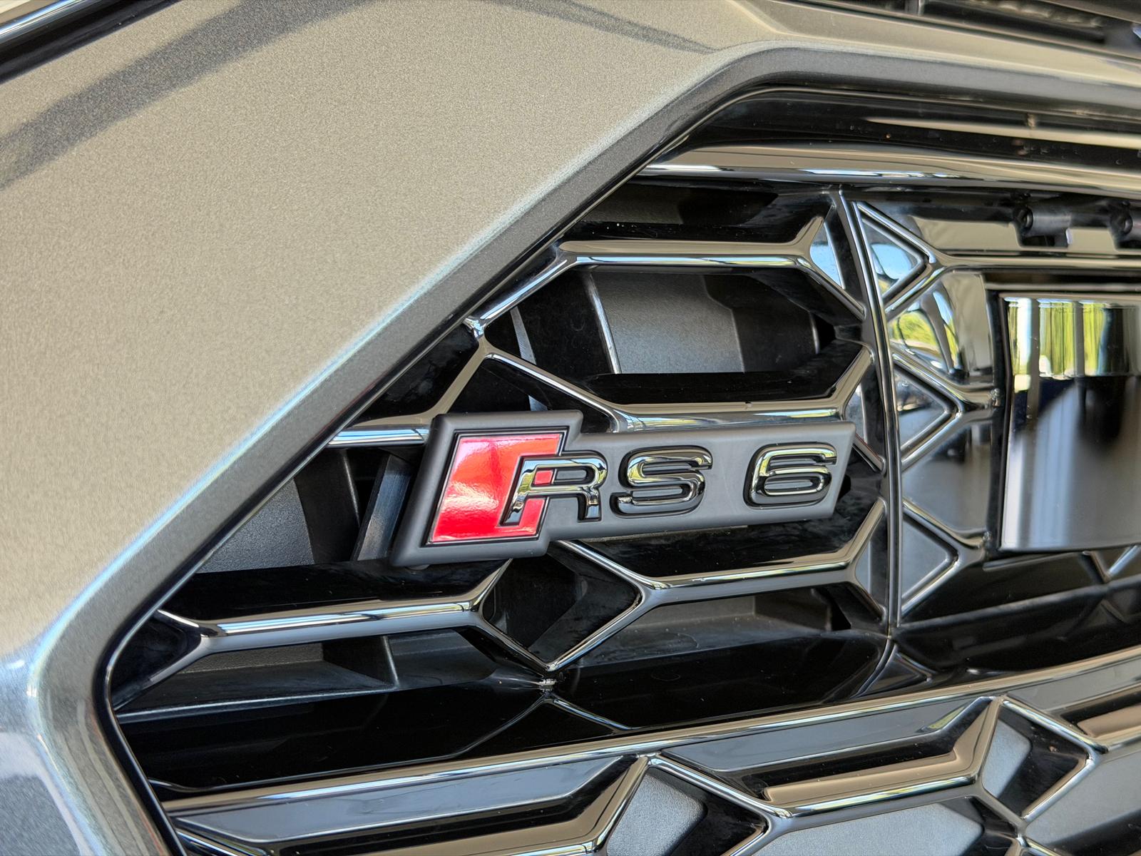 AUDI RS6 Avant 4.0 TFSI V8 quattro-image-6