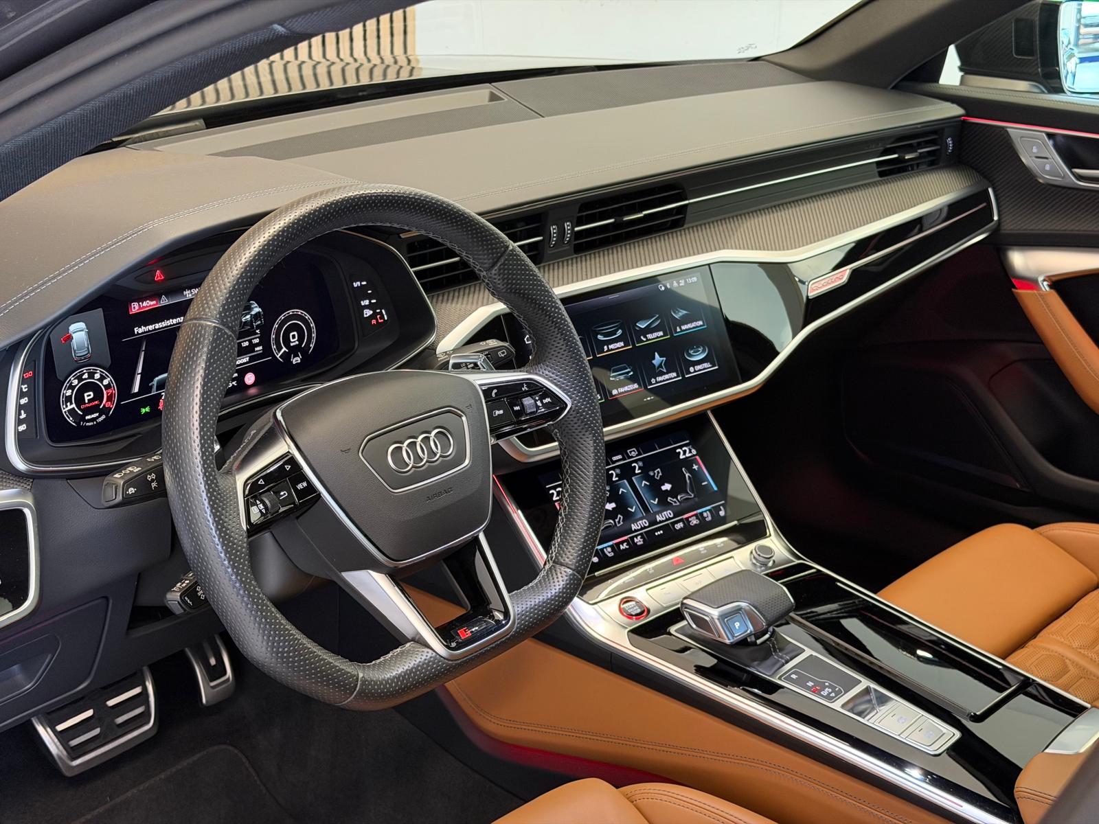 AUDI RS6 Avant 4.0 TFSI V8 quattro-image-10