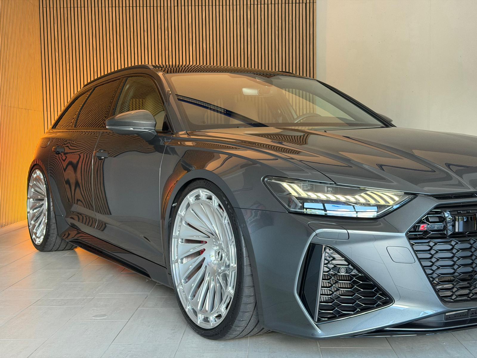 AUDI RS6 Avant 4.0 TFSI V8 quattro-image-5