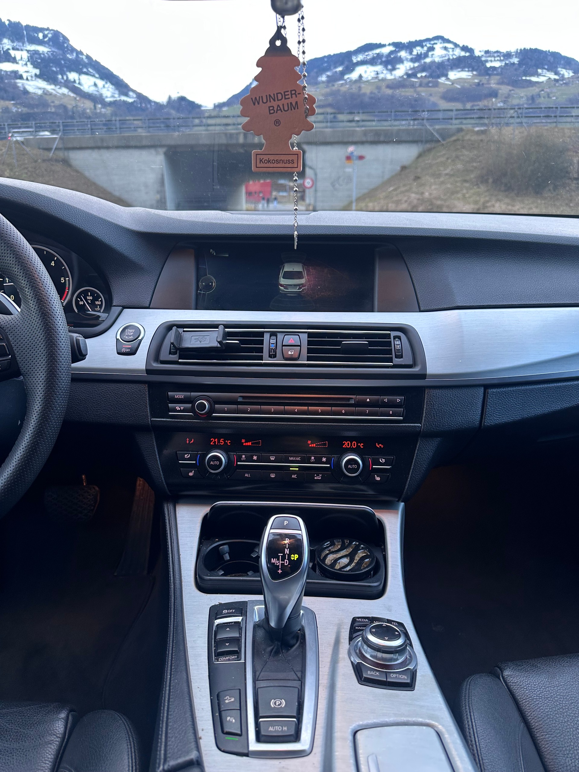 BMW 525d xDrive Steptronic-image-15