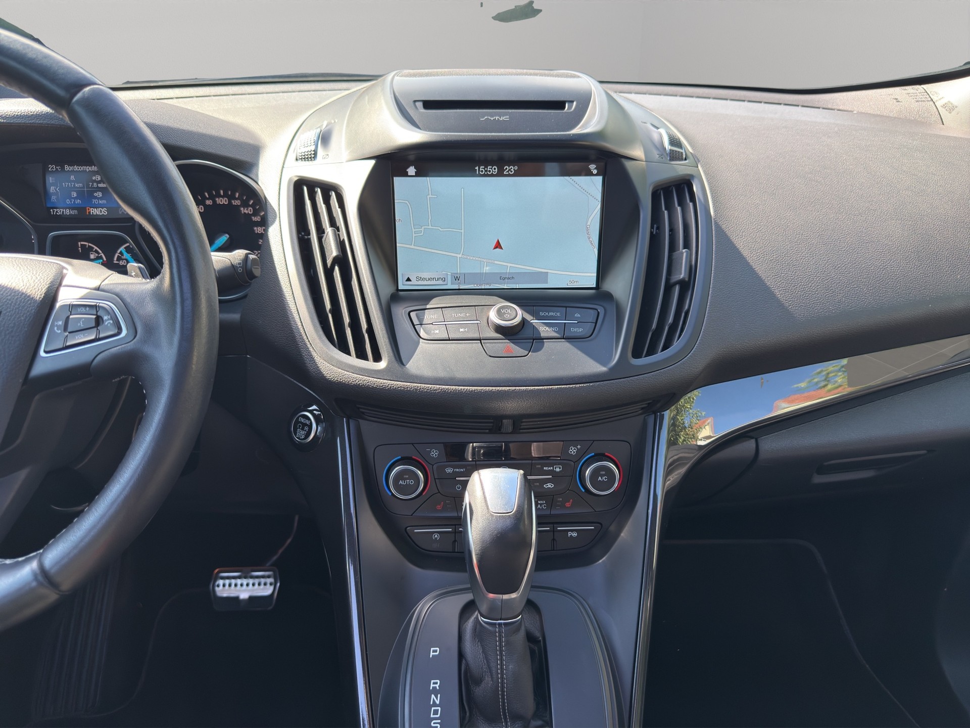 FORD Kuga 2.0 TDCi ST Line High 4WD PowerShift-image-20