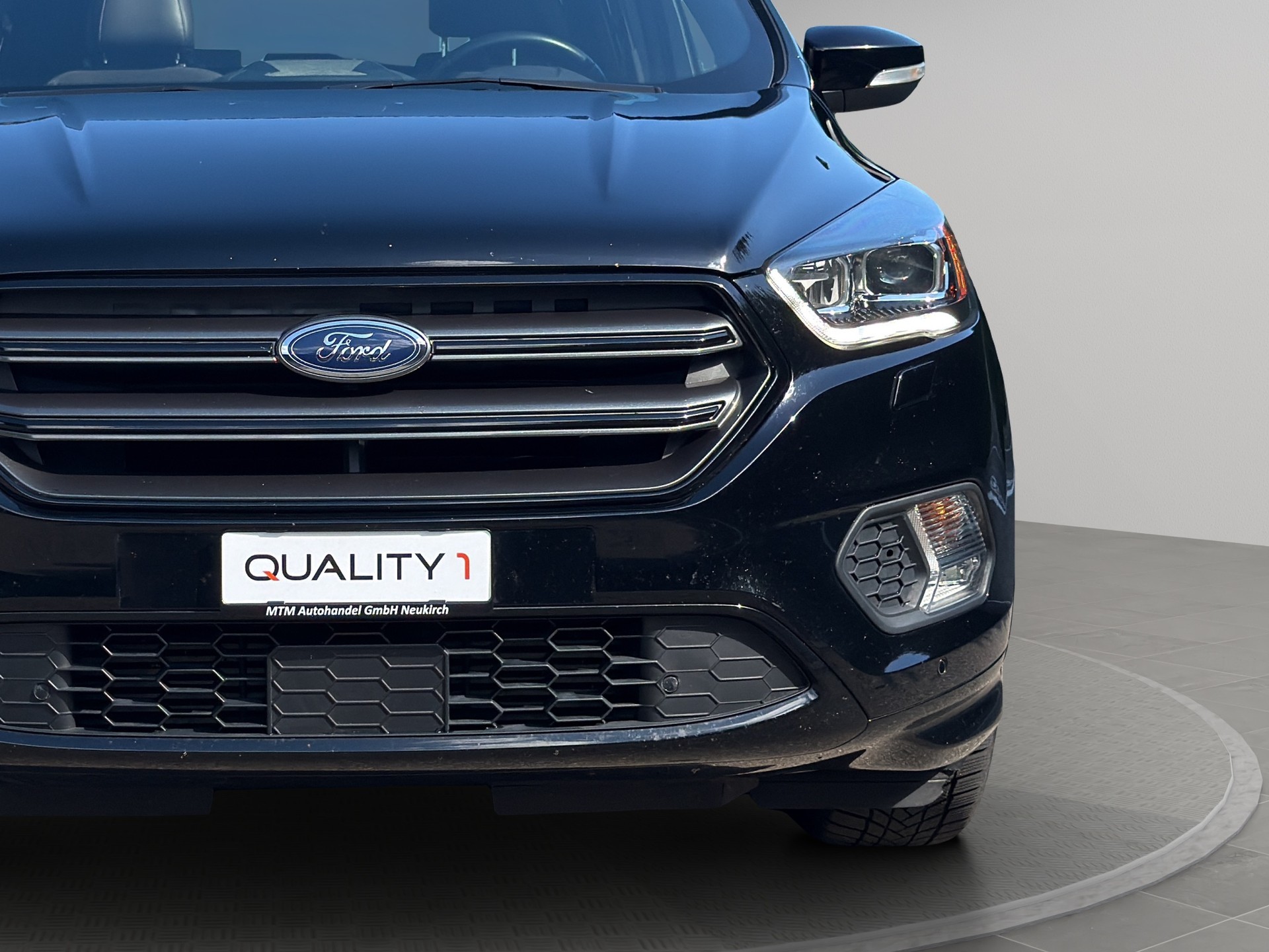 FORD Kuga 2.0 TDCi ST Line High 4WD PowerShift-image-4