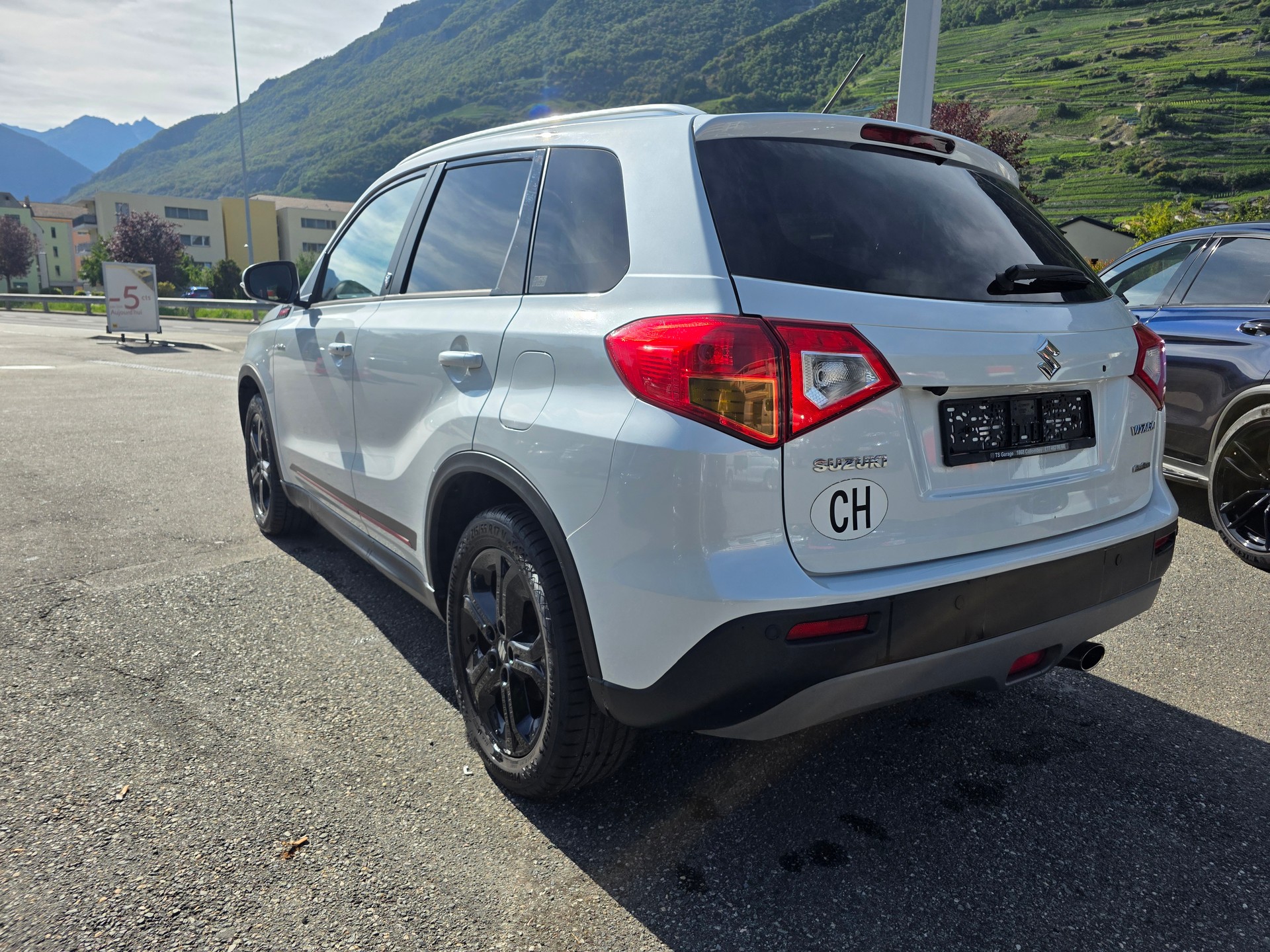 SUZUKI Vitara 1.4 Boosterjet Sergio Cellano Top Automatic-image-5