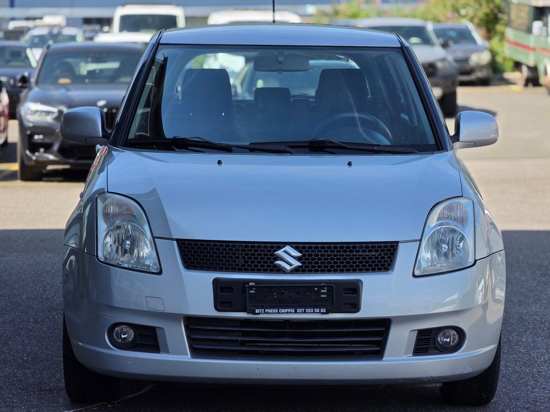 SUZUKI Swift 1.3i 16V GL Top 4x4-showroom-element-1
