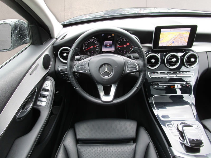 MERCEDES-BENZ C 400 Avantgarde 4Matic 7G-Tronic-image-5