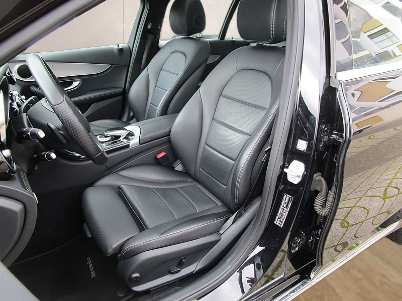 MERCEDES-BENZ C 400 Avantgarde 4Matic 7G-Tronic-image-14
