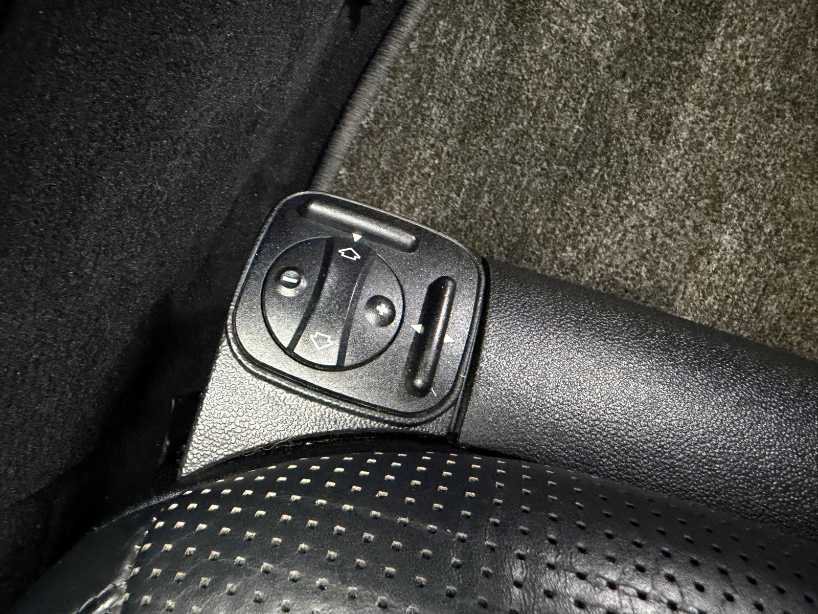 MERCEDES-BENZ CLS-Klasse C219 CLS 63 V8 AMG-image-22