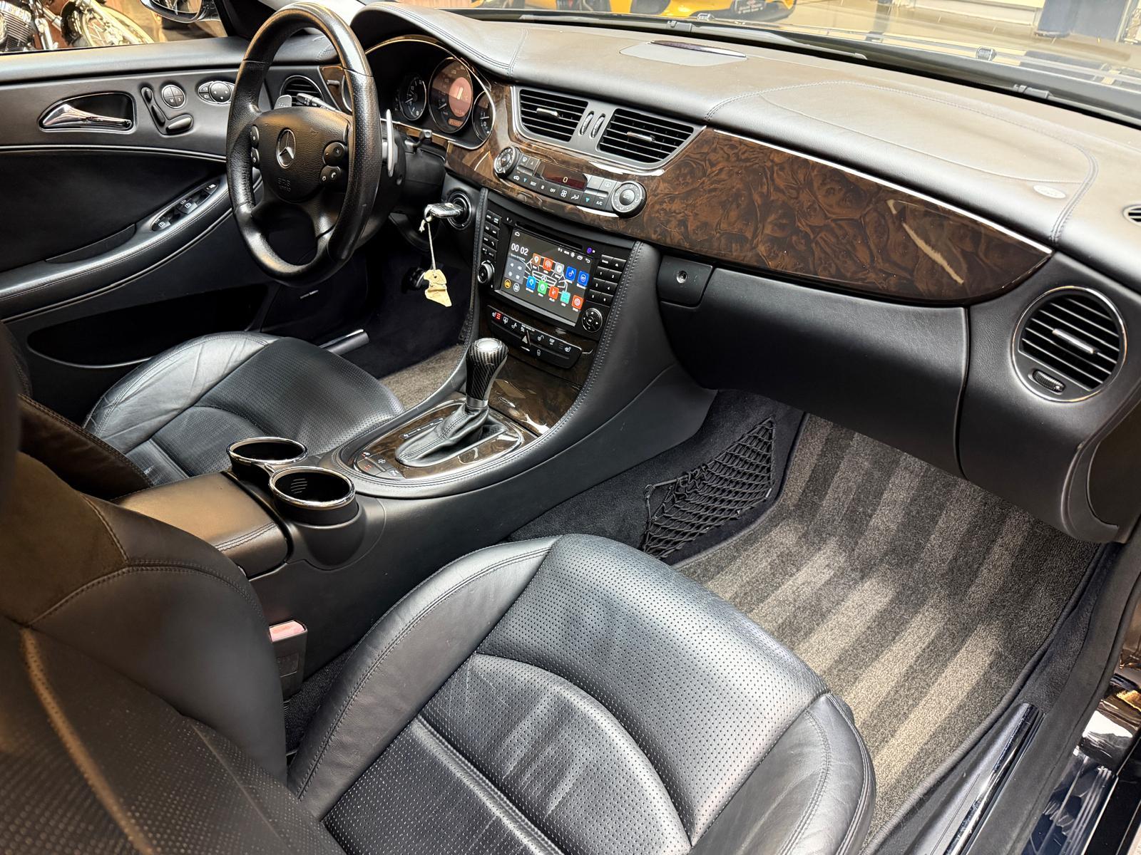 MERCEDES-BENZ CLS-Klasse C219 CLS 63 V8 AMG-image-16