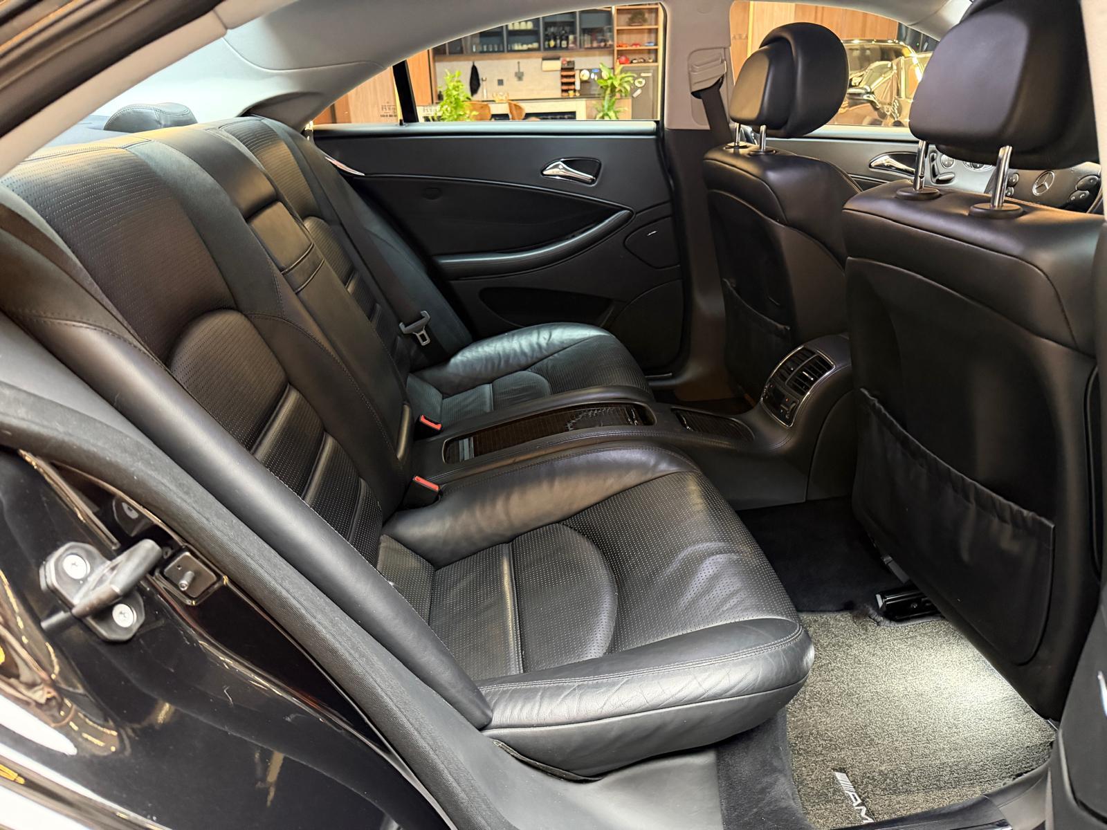 MERCEDES-BENZ CLS-Klasse C219 CLS 63 V8 AMG-image-17