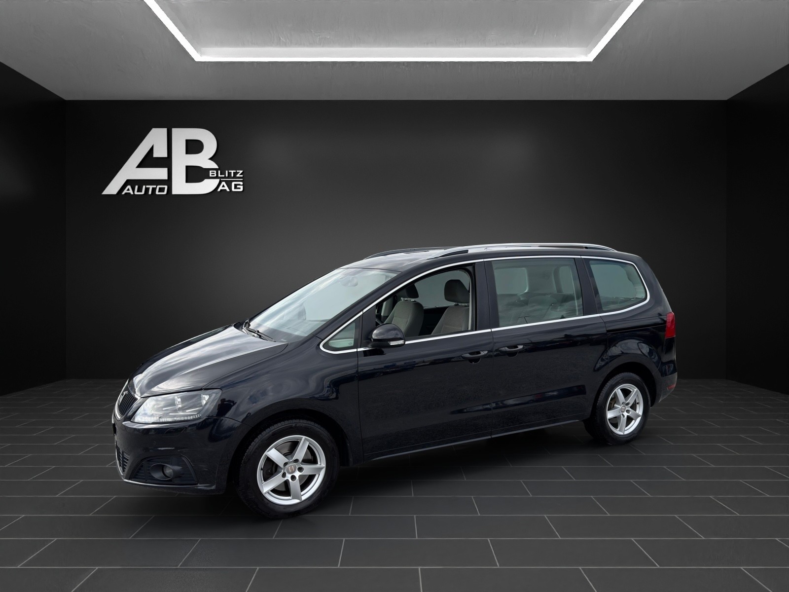 SEAT Alhambra 2.0 TDI Style Eco DSG mit 140 PS * 7-Plätzer *-image-1