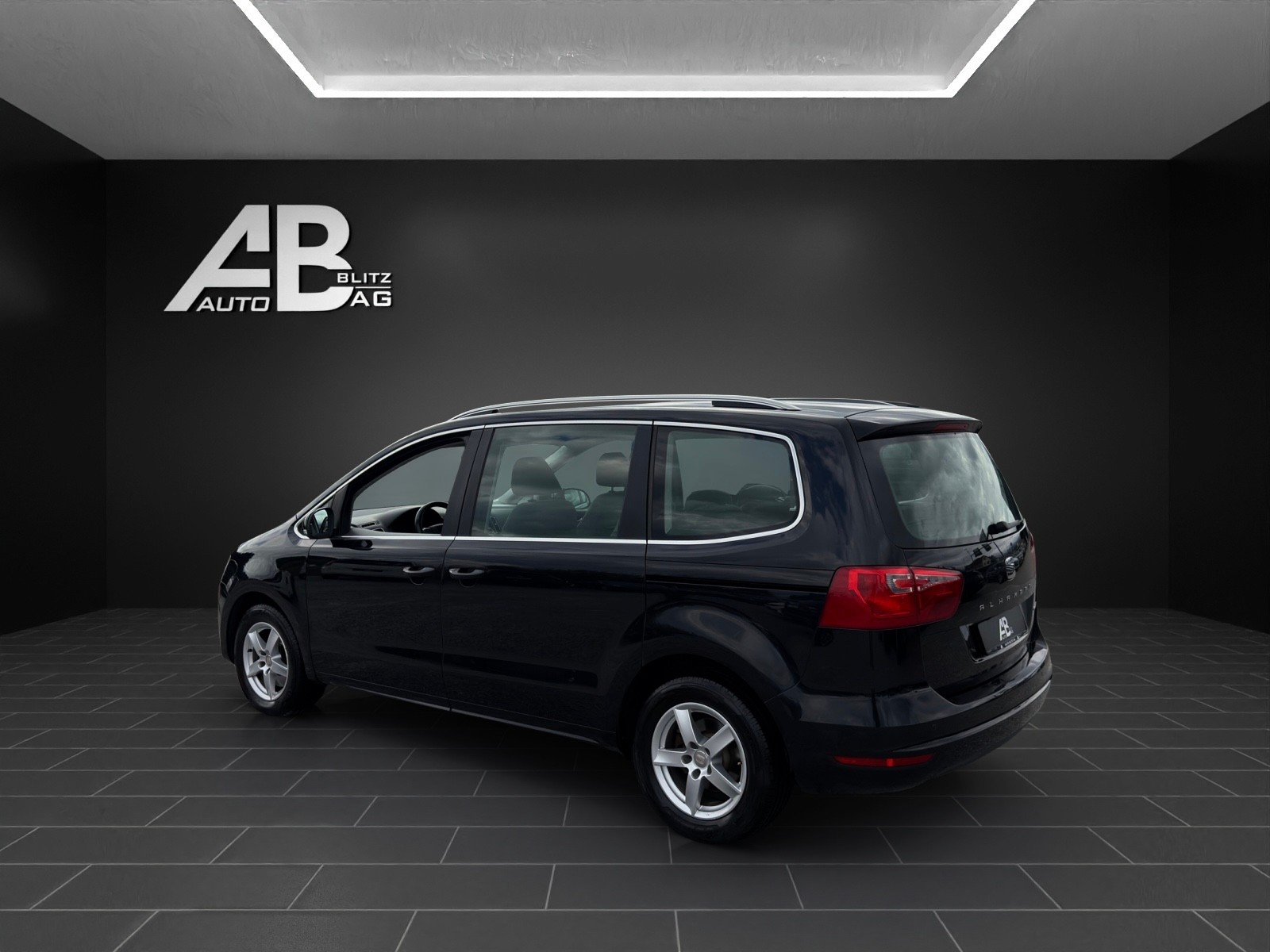 SEAT Alhambra 2.0 TDI Style Eco DSG mit 140 PS * 7-Plätzer *-image-2