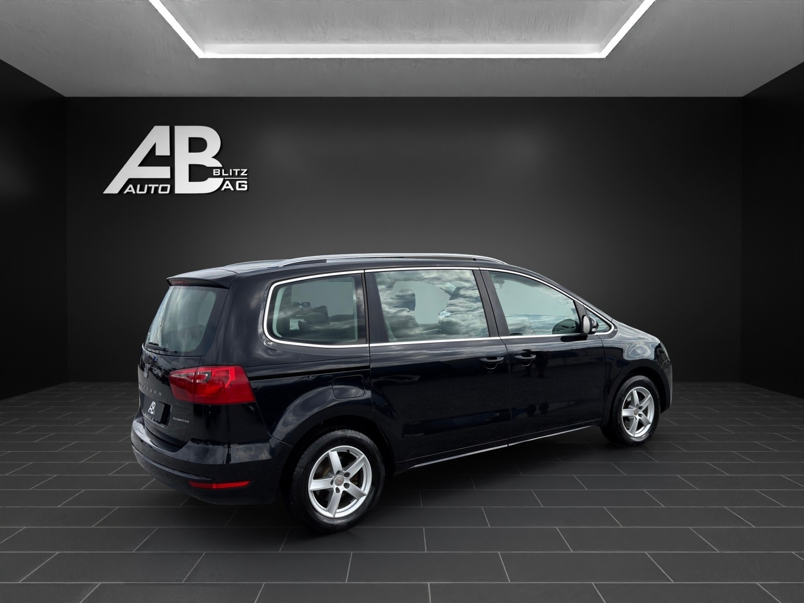 SEAT Alhambra 2.0 TDI Style Eco DSG mit 140 PS * 7-Plätzer *-image-4