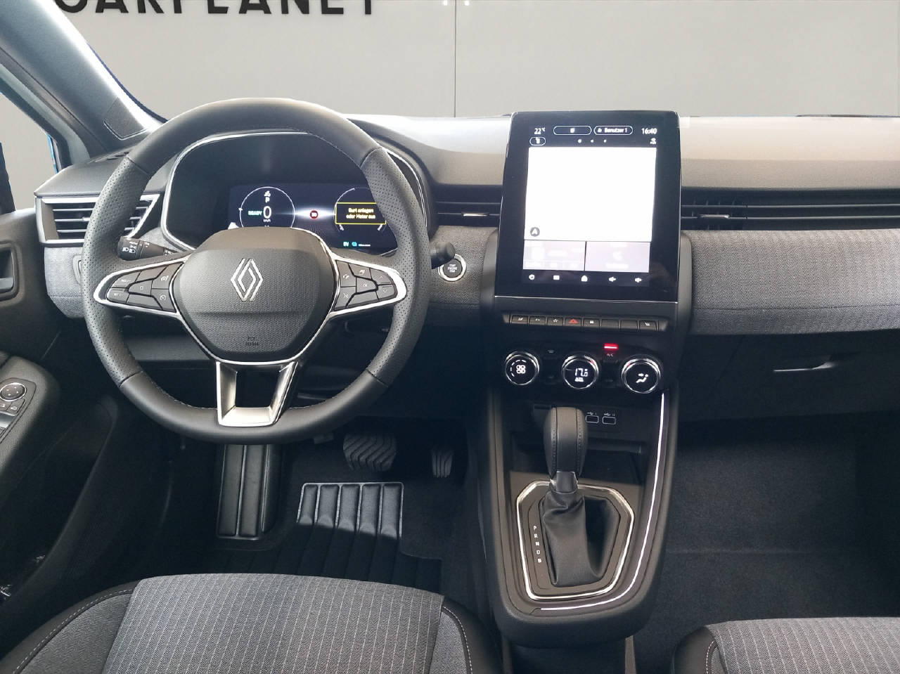 RENAULT Clio 1.6 E-Tech techno-image-5