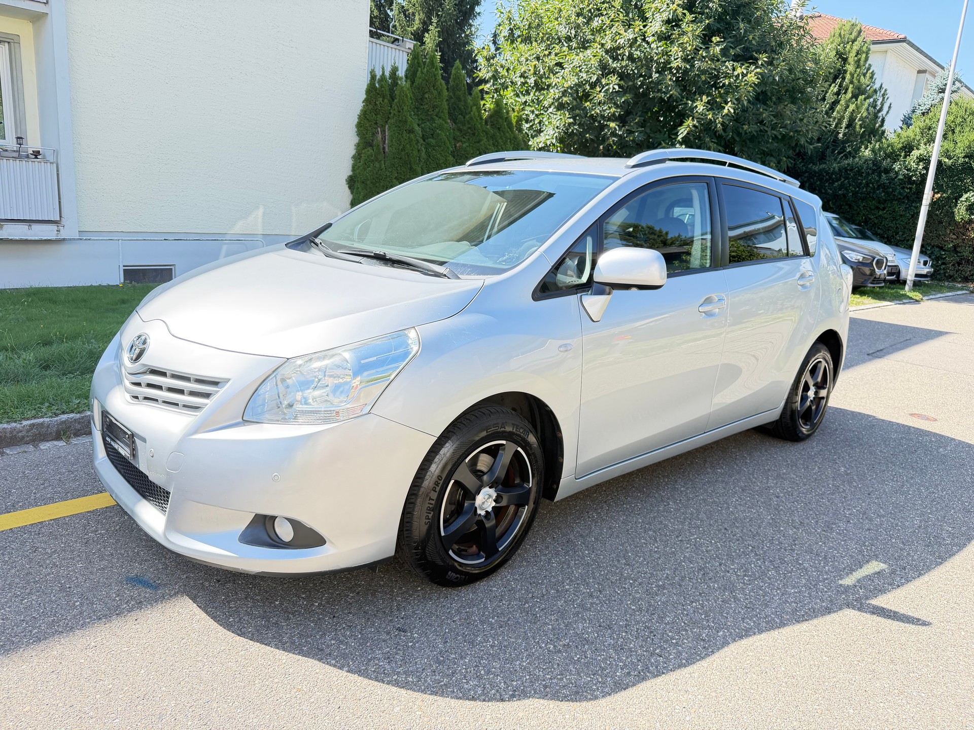 TOYOTA Verso 1.8 easy/ FRISCH AB MFK & SE-image-1