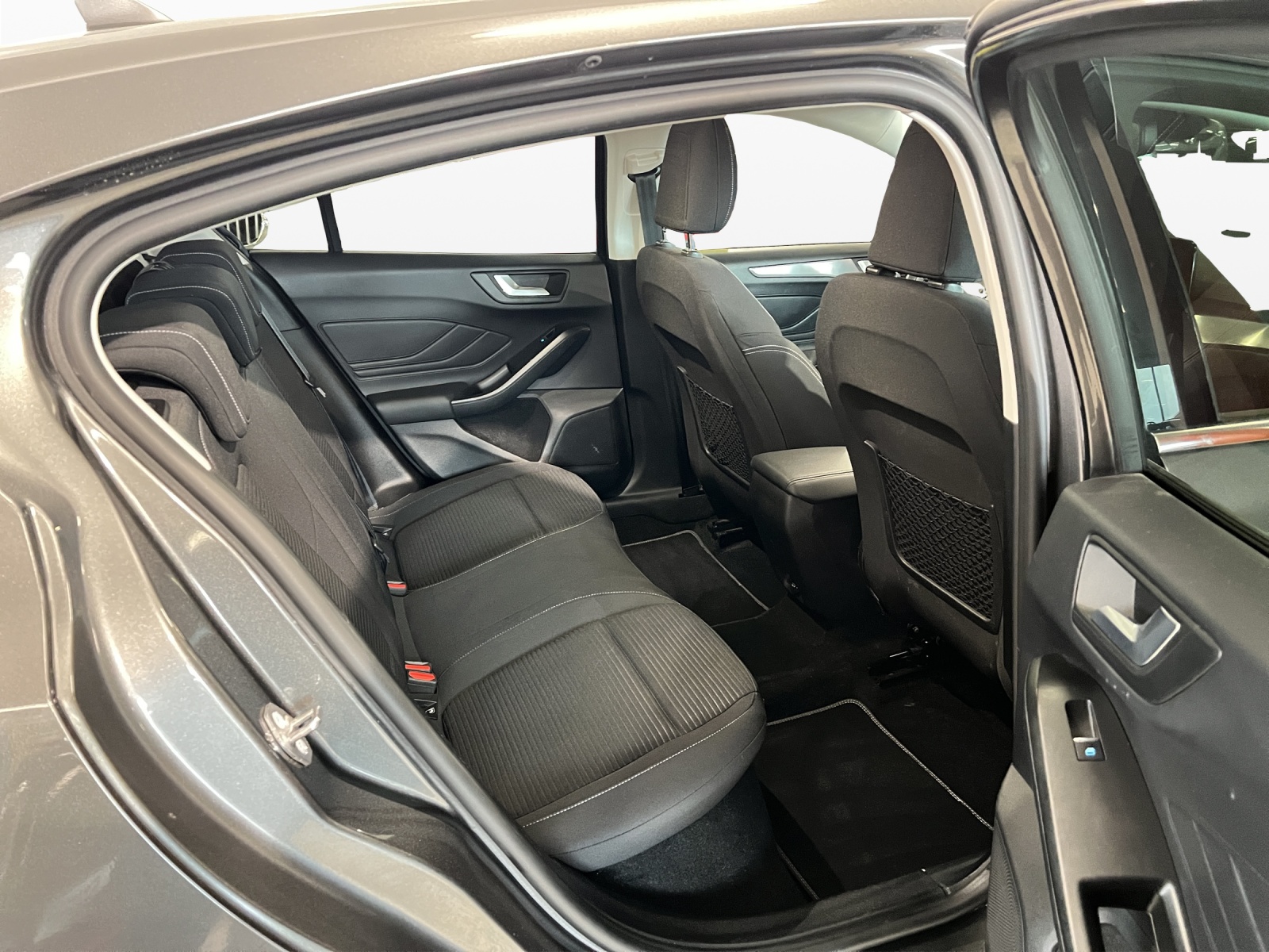 FORD Focus 1.5 TDCi Titanium X-image-7