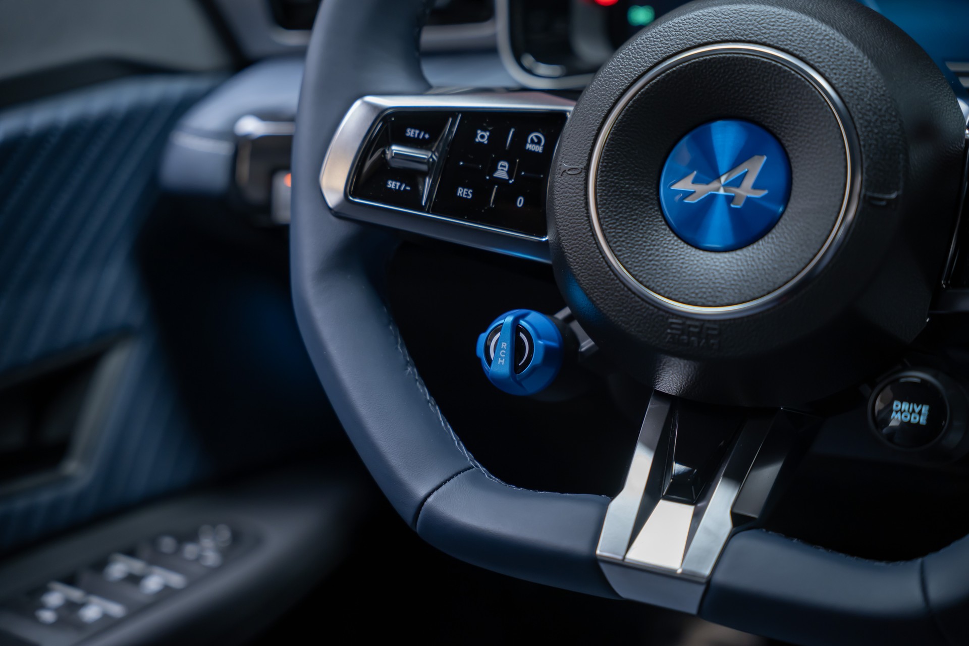ALPINE A290 220 52kWh GT Performance / Devialet Audio / Apple CarPlay / Navi-image-31