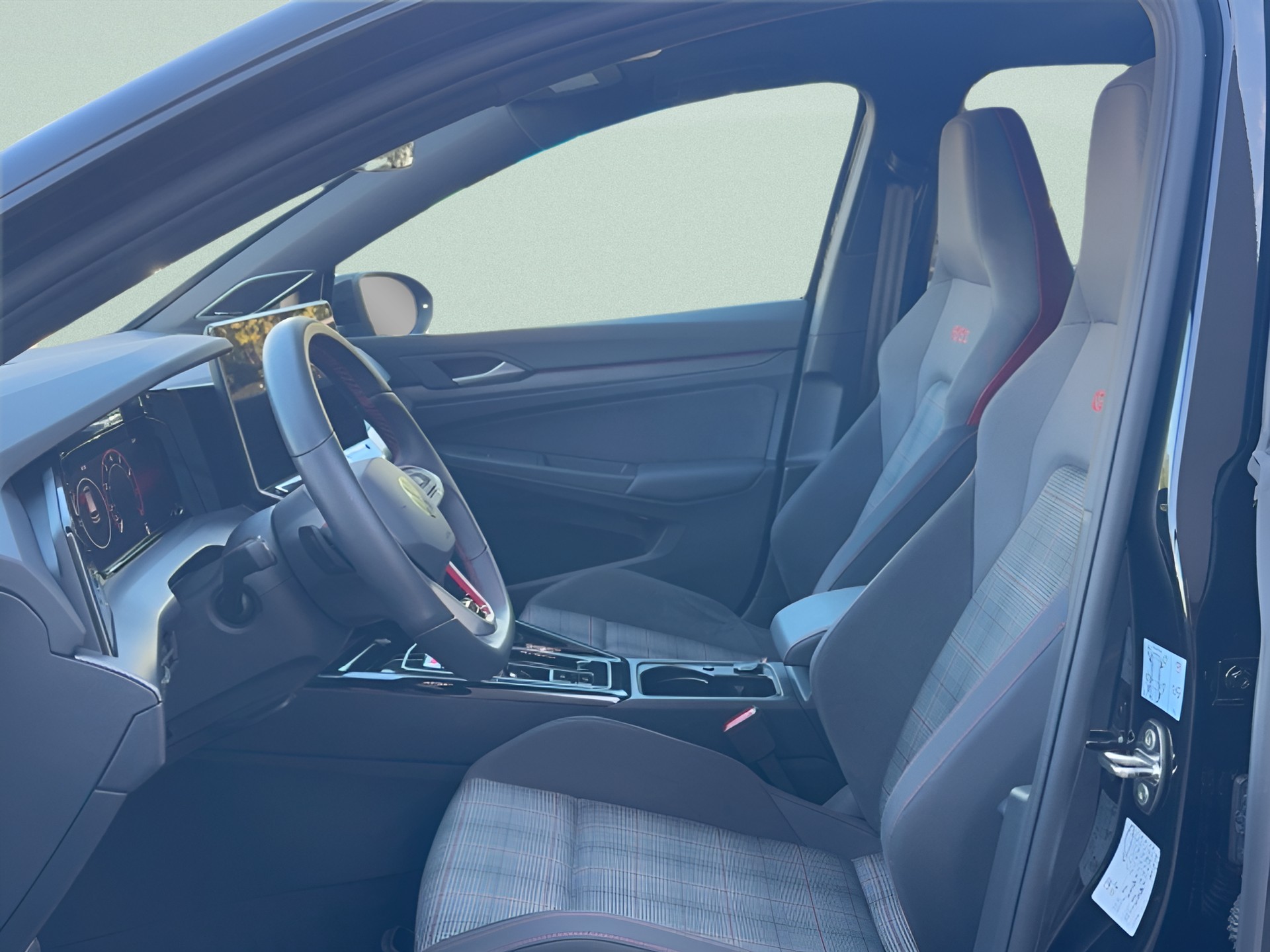 VW Golf 2.0 TSI GTI DSG-image-9