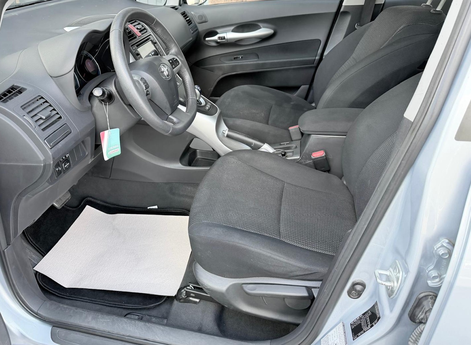 TOYOTA Auris 1.8 16V HSD Linea Sol Premium-image-10
