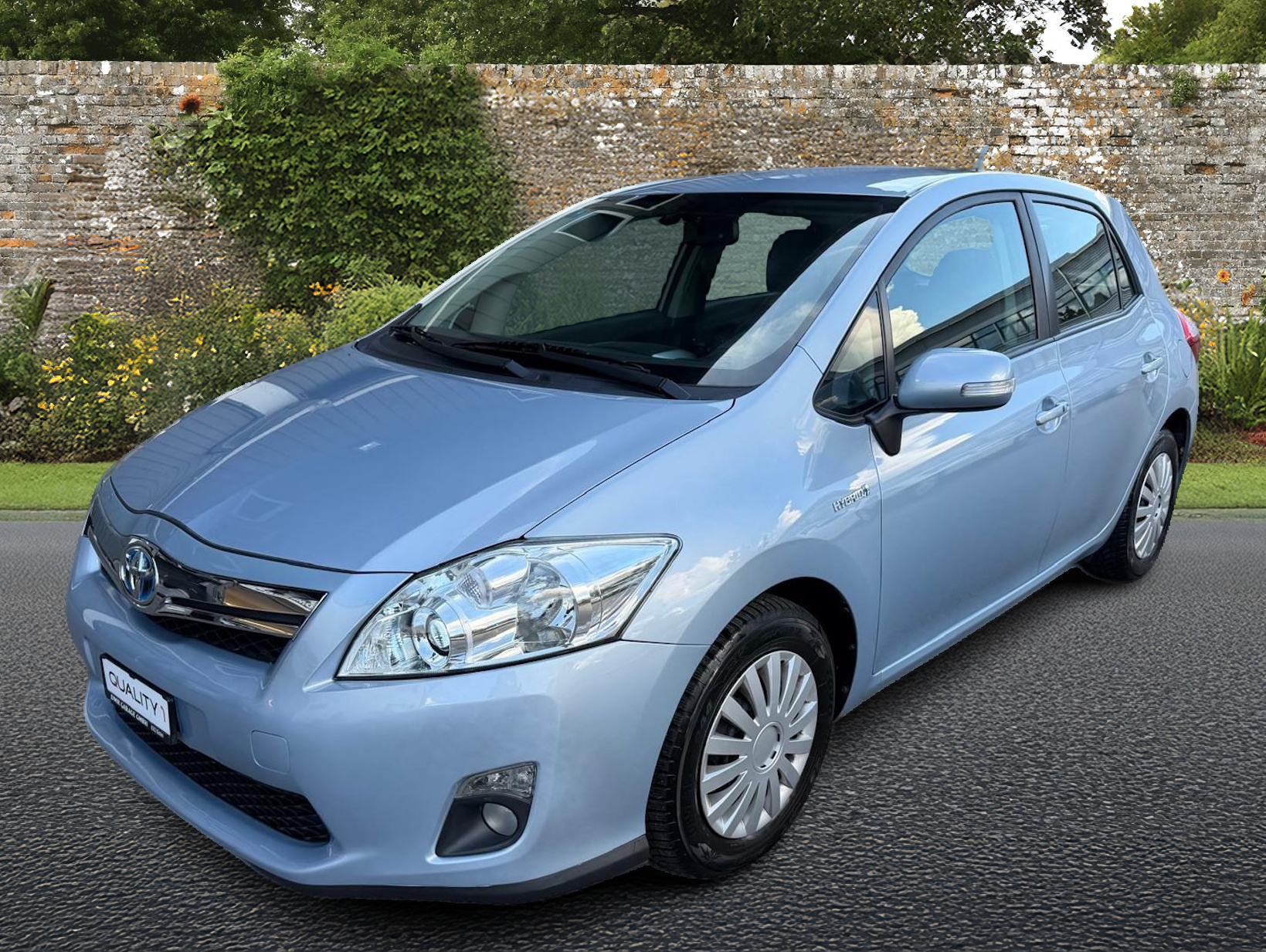 TOYOTA Auris 1.8 16V HSD Linea Sol Premium-image-0