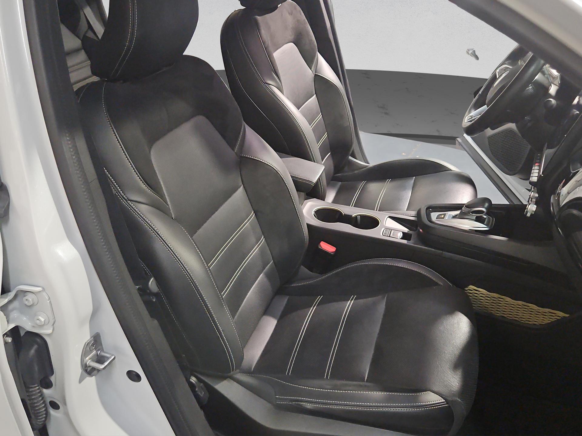 RENAULT Arkana 1.6 E-Tech Engineered-image-16
