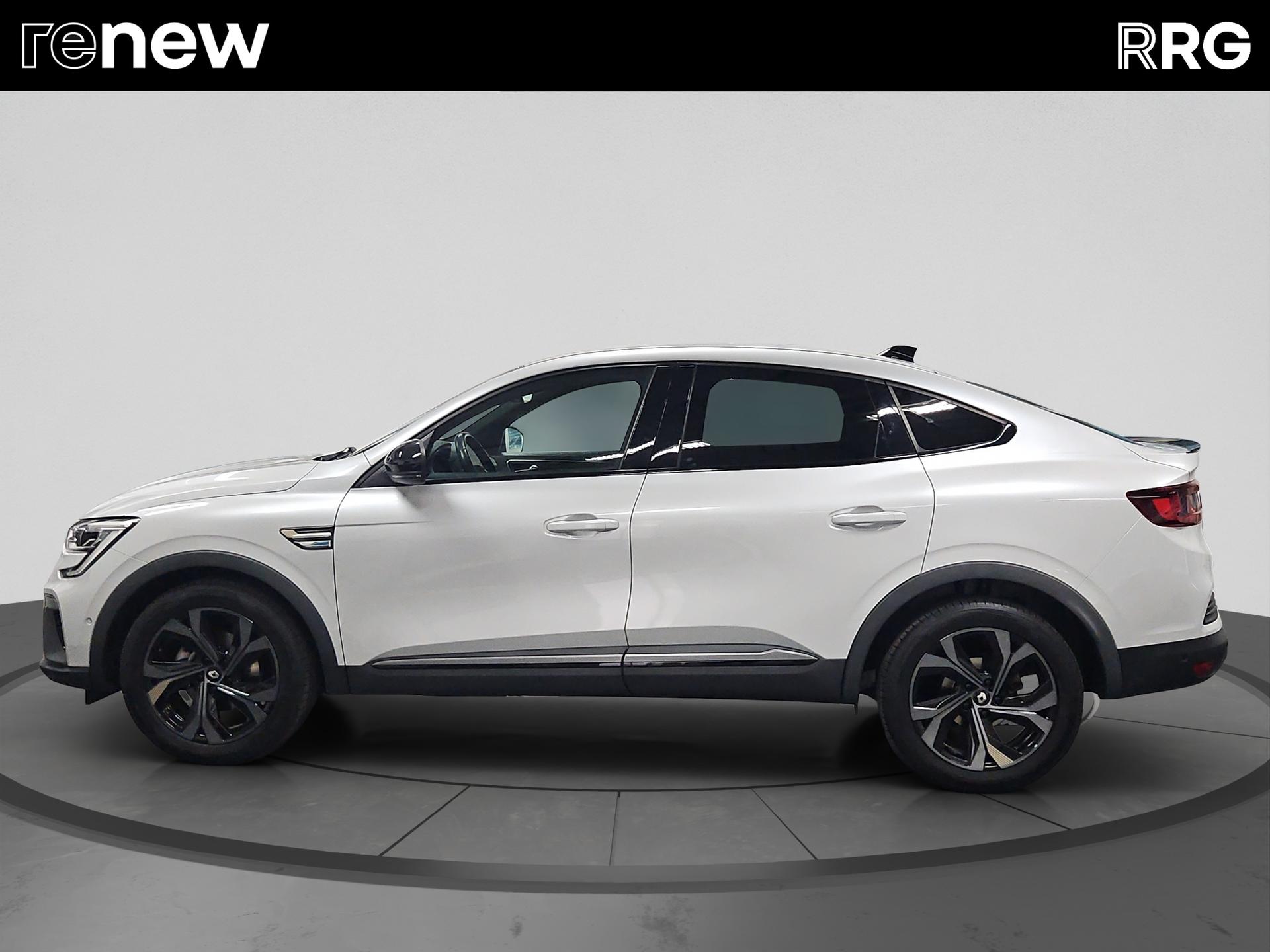 RENAULT Arkana 1.6 E-Tech Engineered-image-5