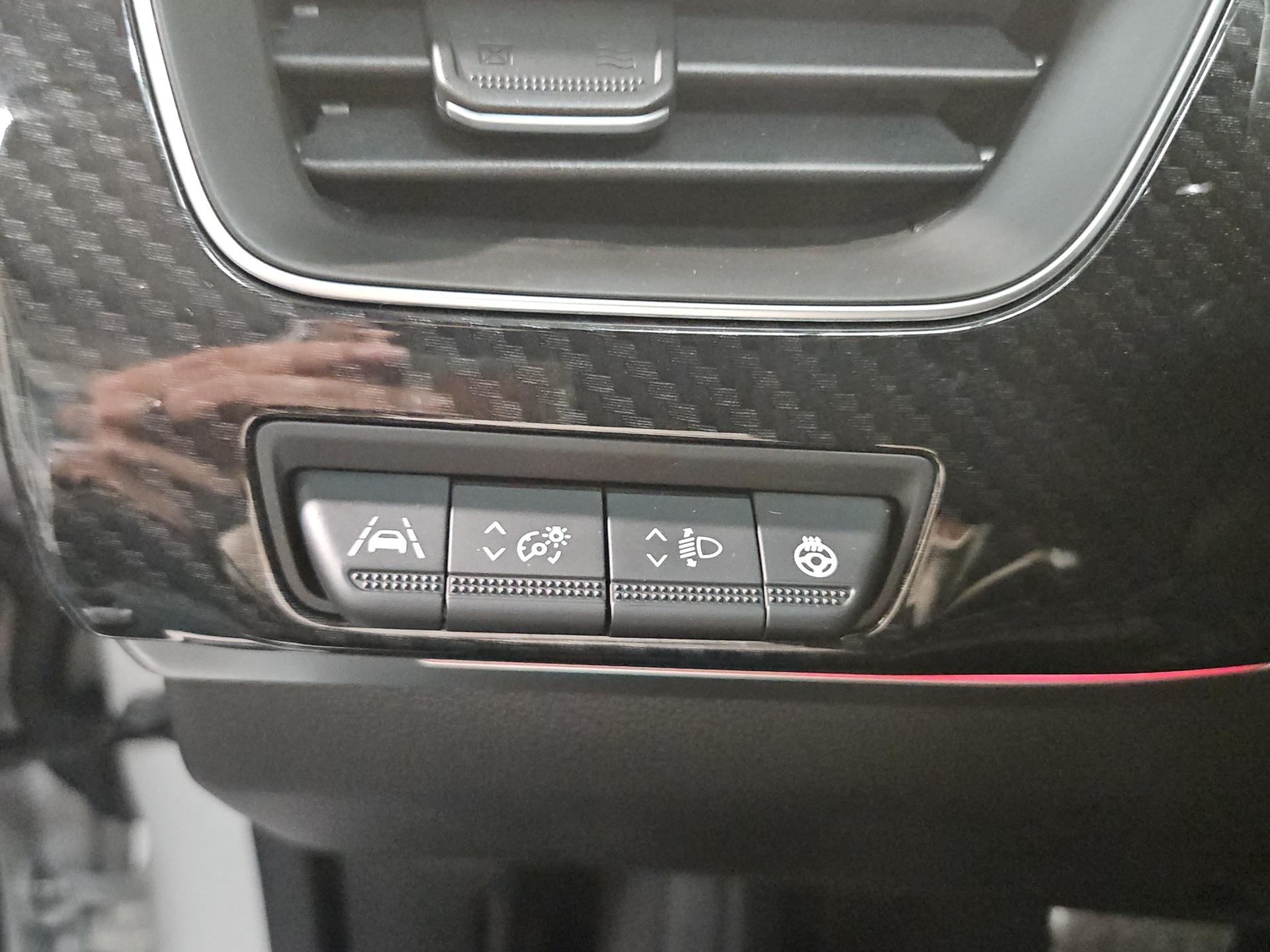 RENAULT Arkana 1.6 E-Tech Engineered-image-21