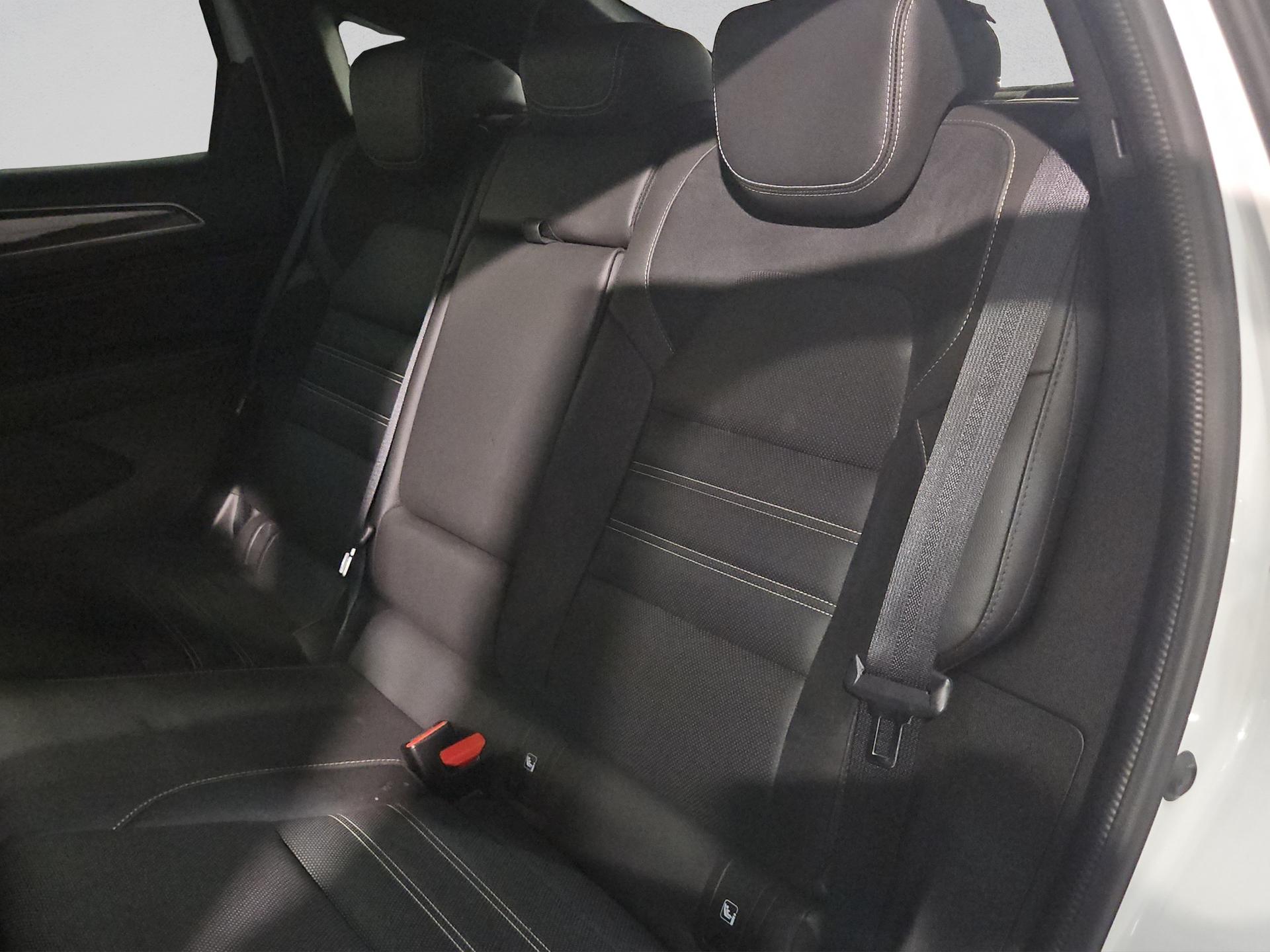 RENAULT Arkana 1.6 E-Tech Engineered-image-14